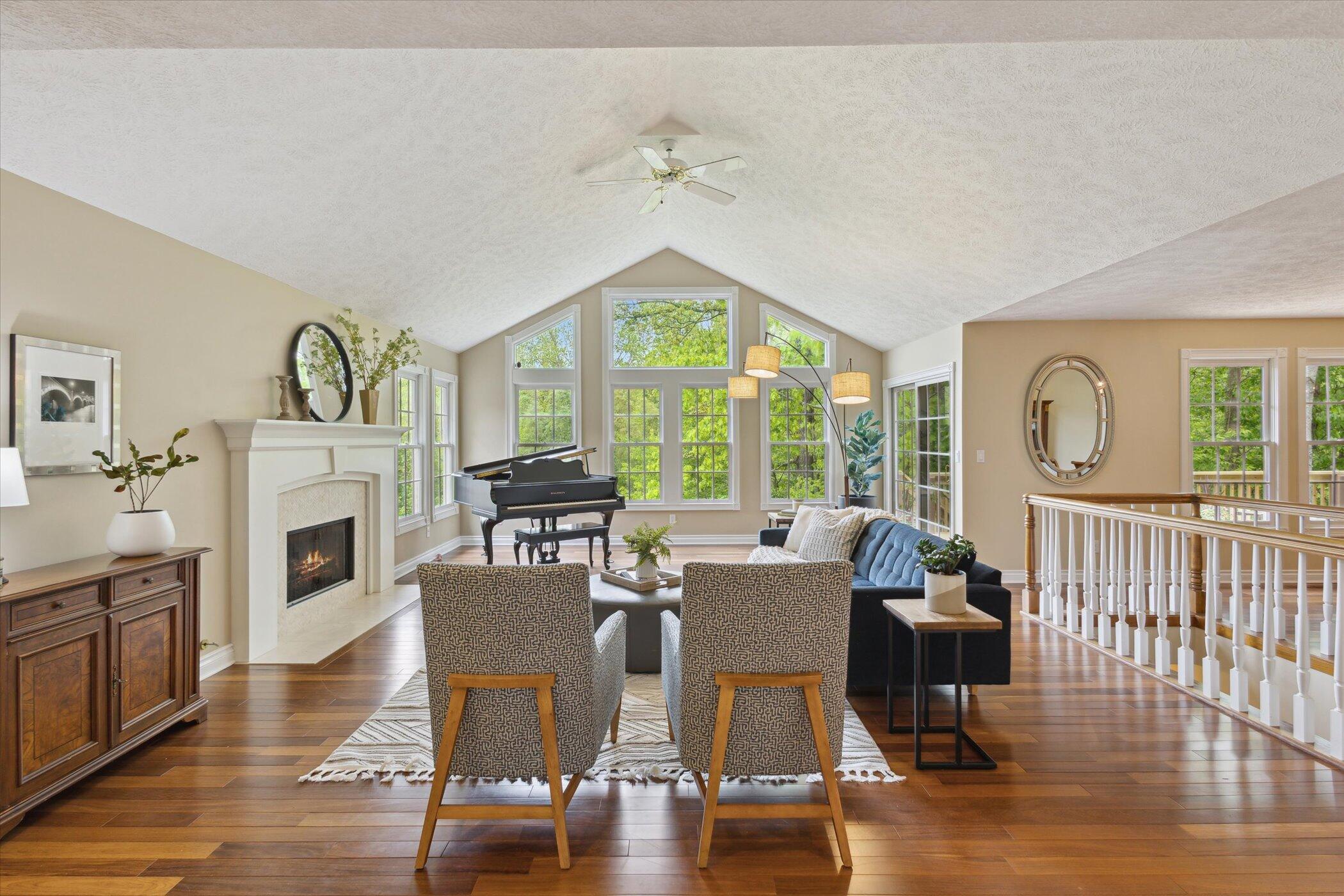 1450 Winterwood Drive NE