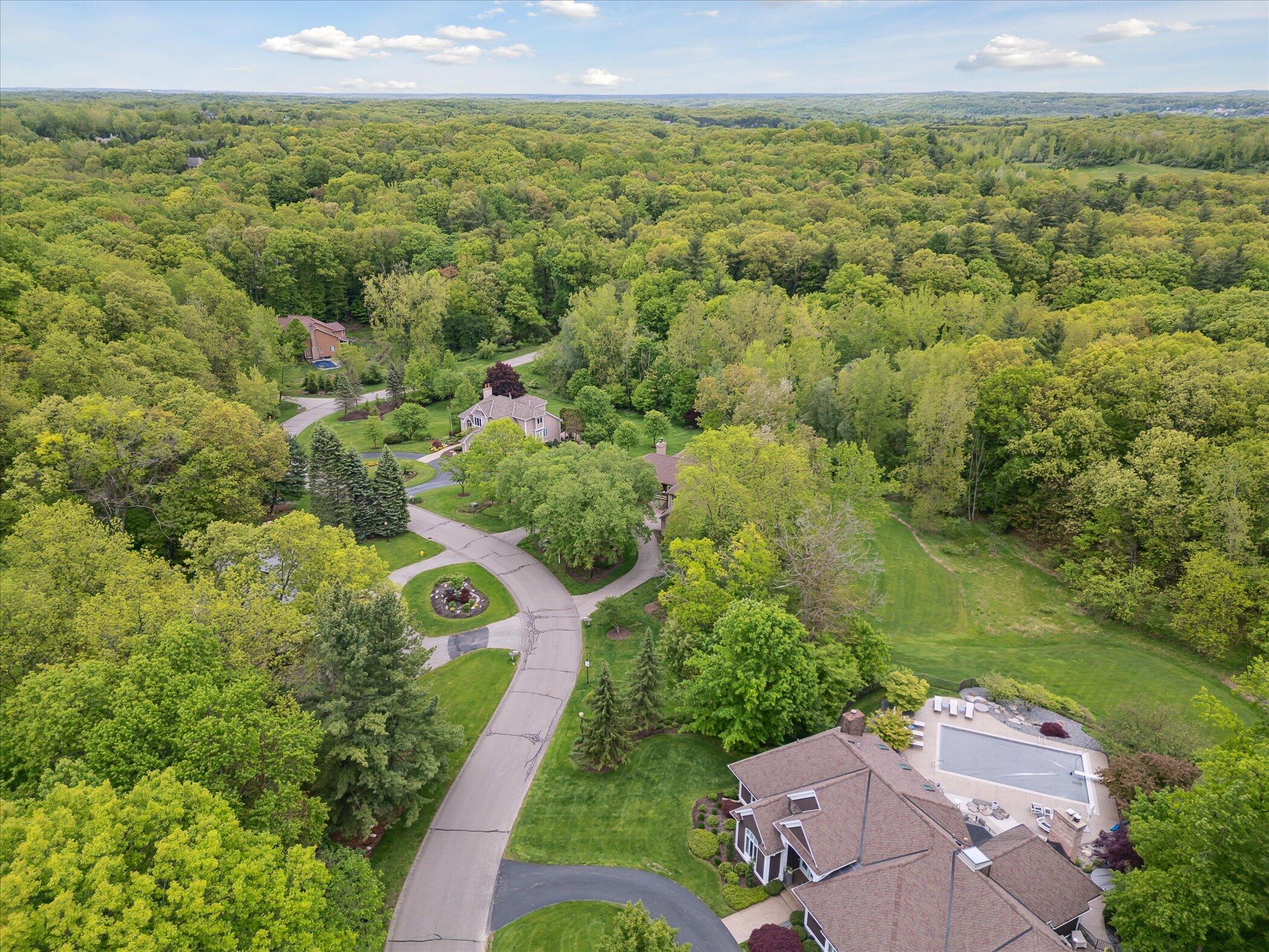 1450 Winterwood Drive NE