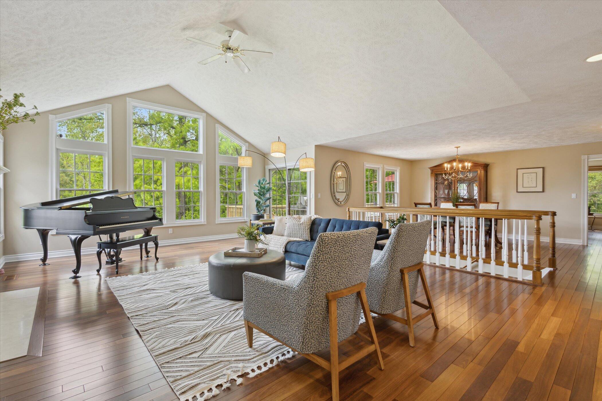 1450 Winterwood Drive NE