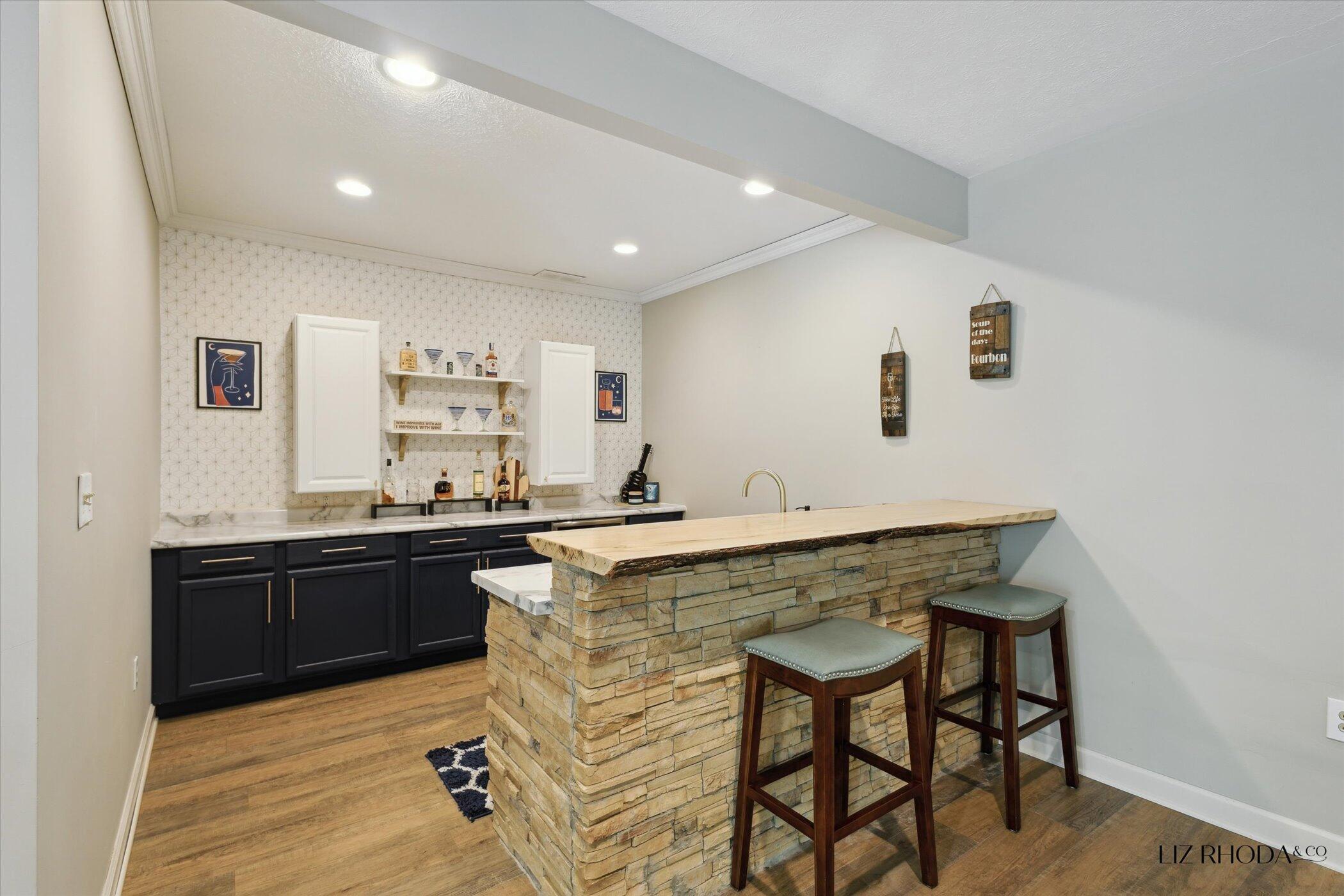 10058 Fulton Street E