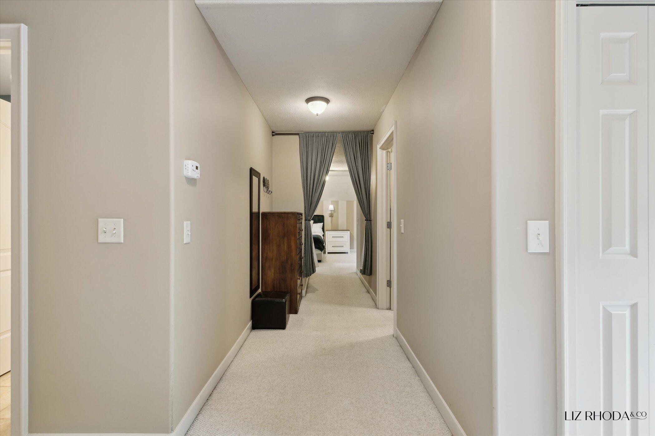 10058 Fulton Street E