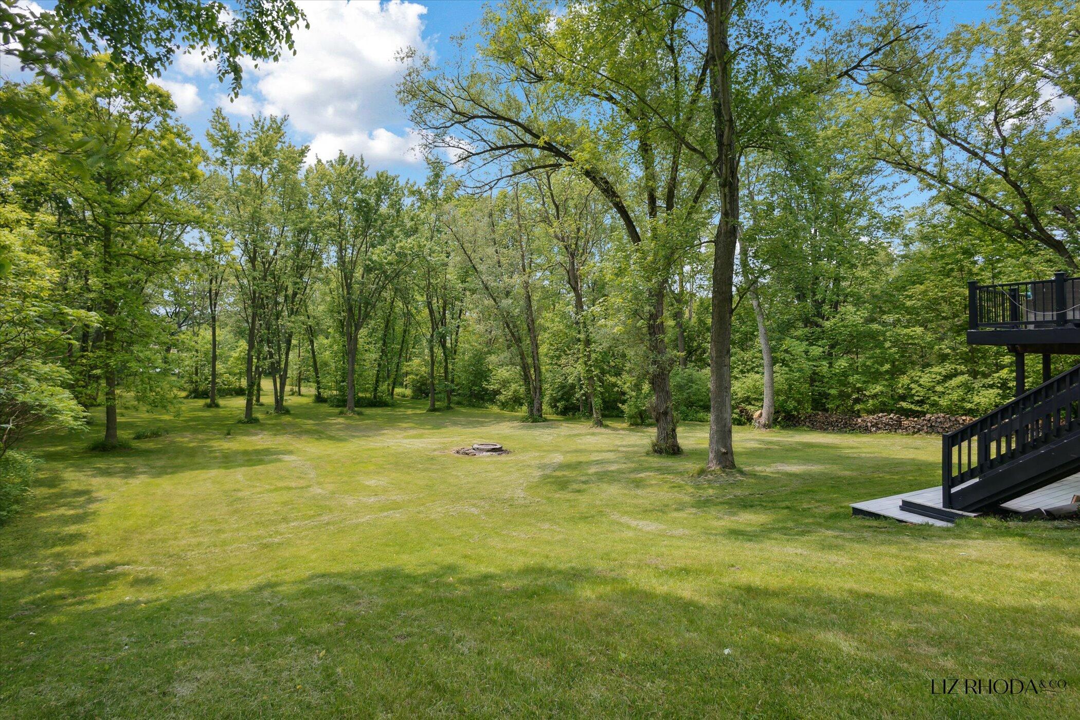 10058 Fulton Street E