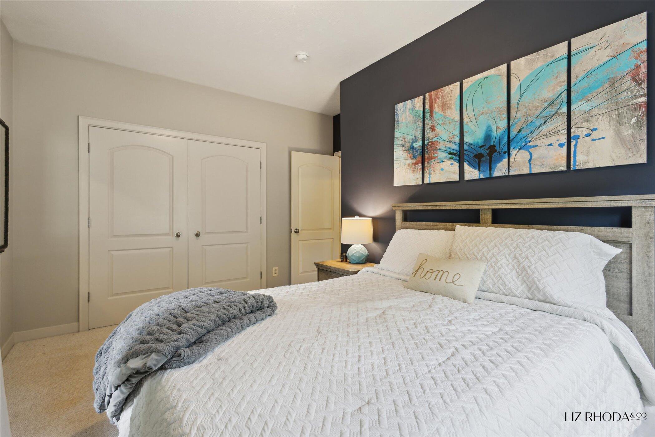 10058 Fulton Street E