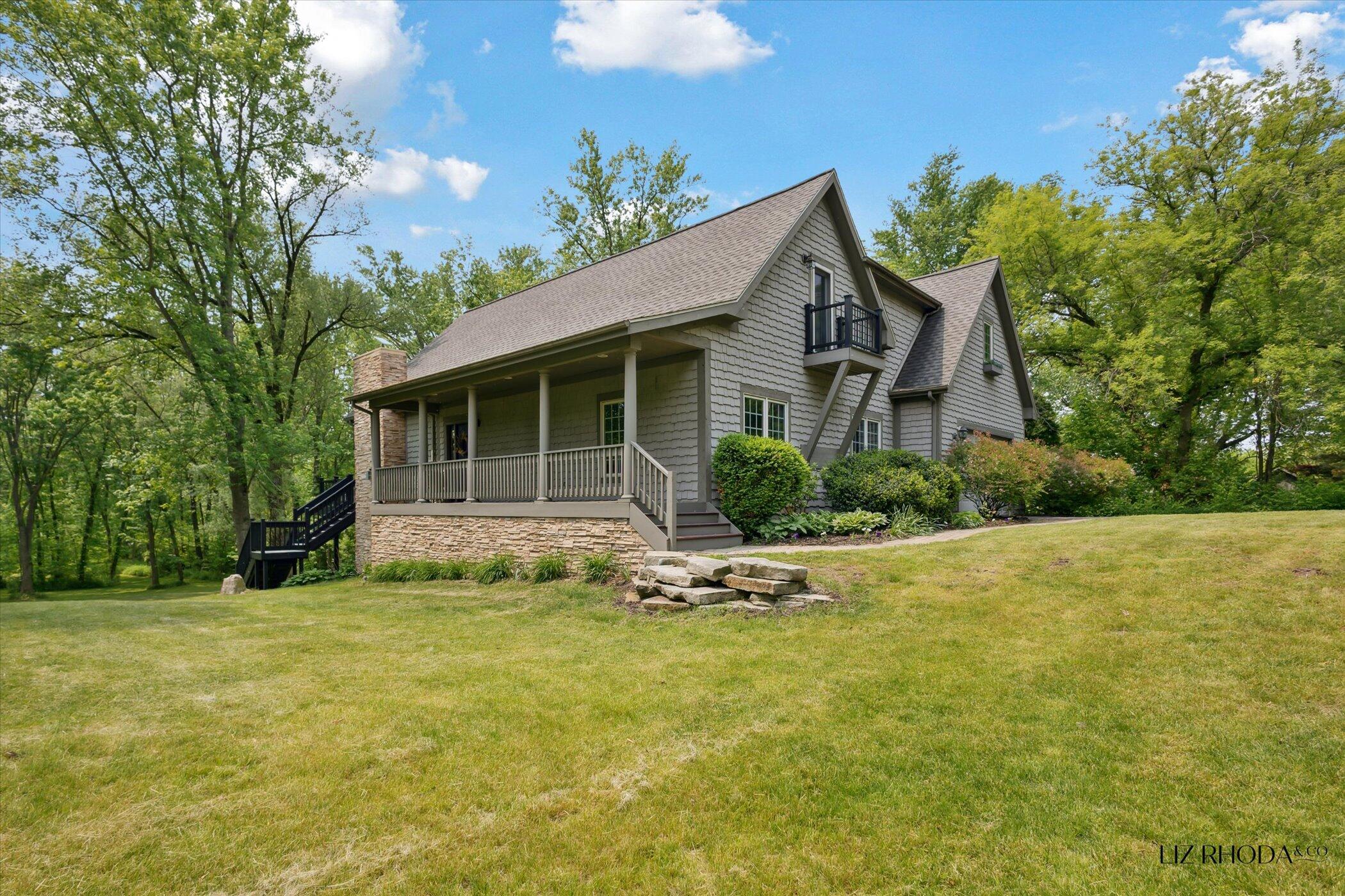 10058 Fulton Street E