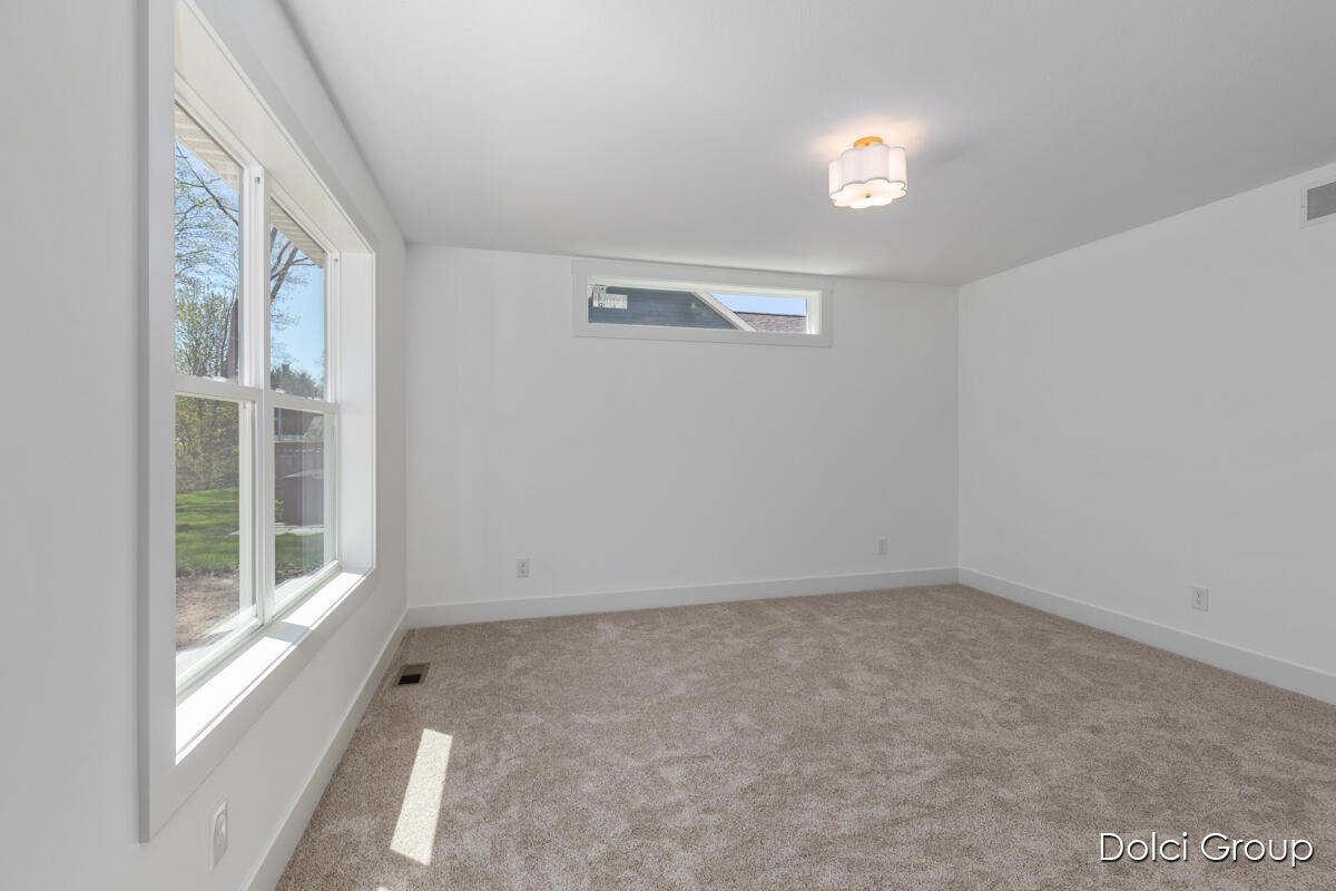 4020 Tall Timber Drive NW