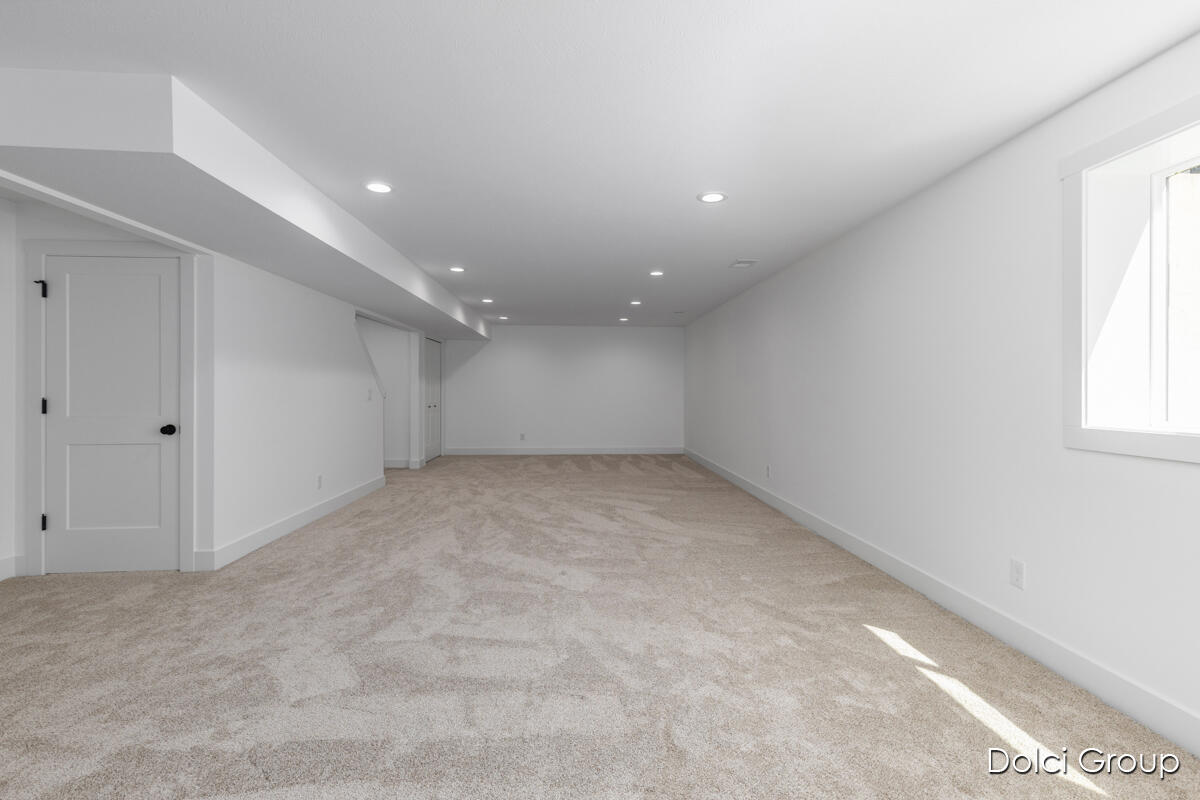 4020 Tall Timber Drive NW