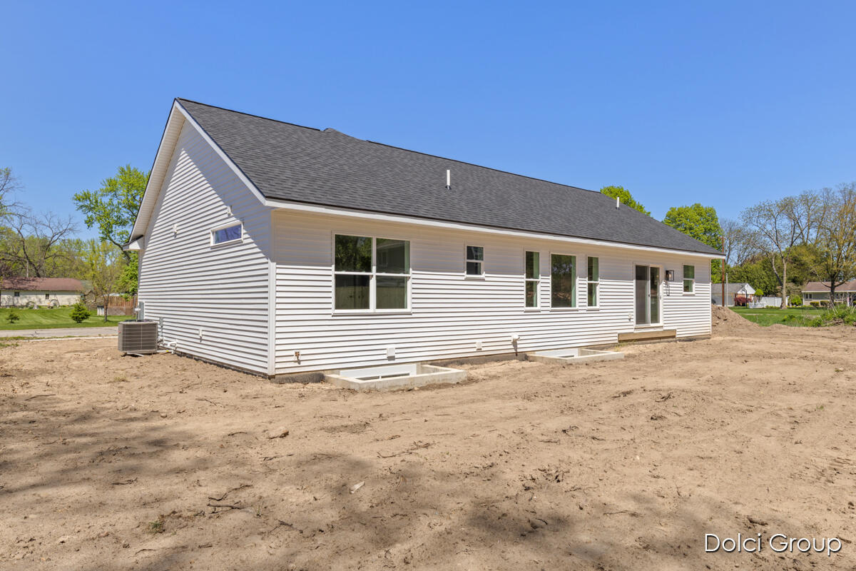 4020 Tall Timber Drive NW