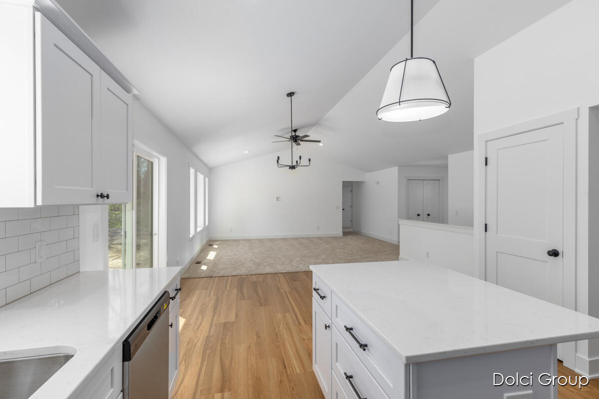 4020 Tall Timber Drive NW