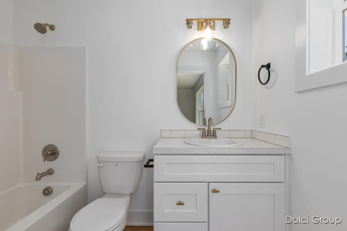 4020 Tall Timber Drive NW