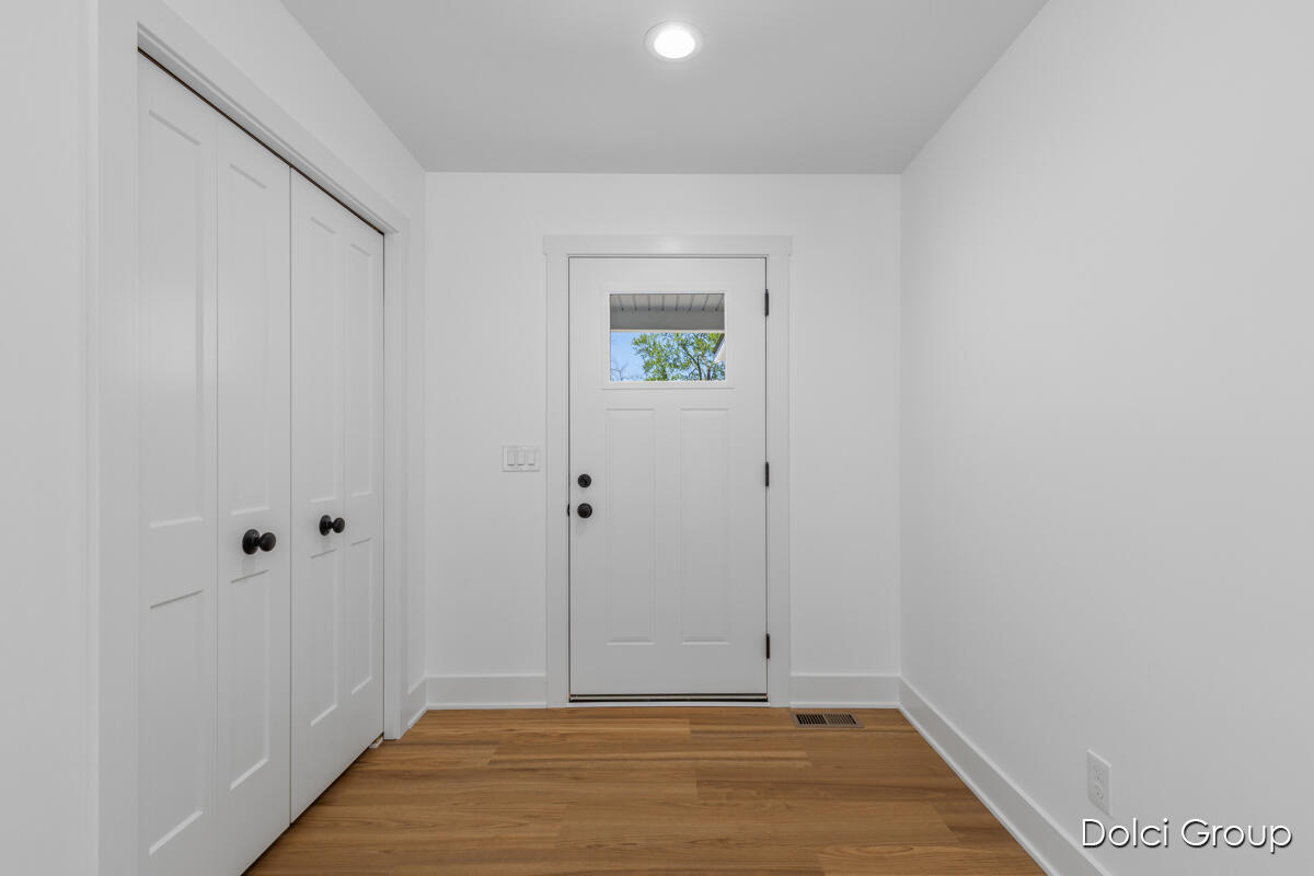 4020 Tall Timber Drive NW