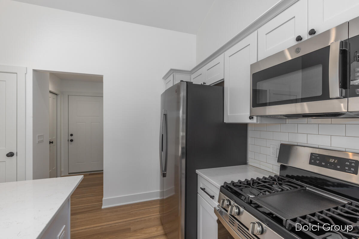 4020 Tall Timber Drive NW