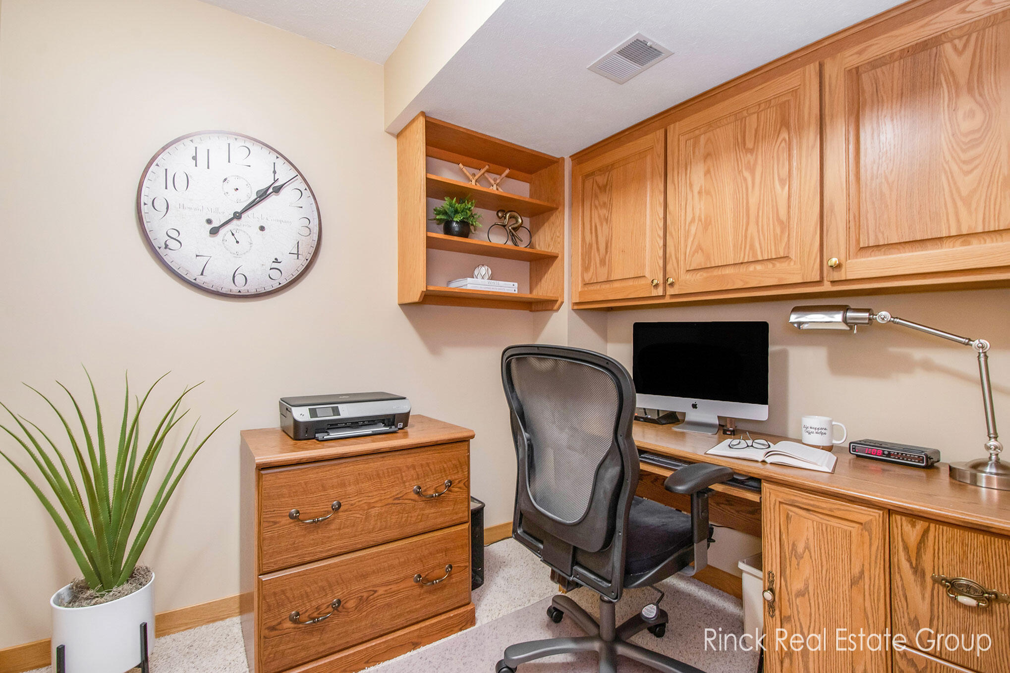 3845 Canterbury Drive 26