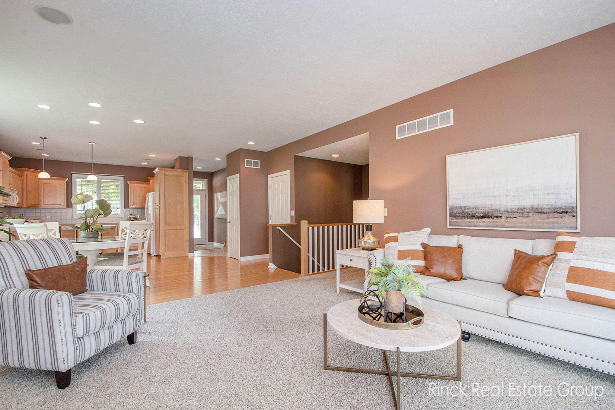 3845 Canterbury Drive 26