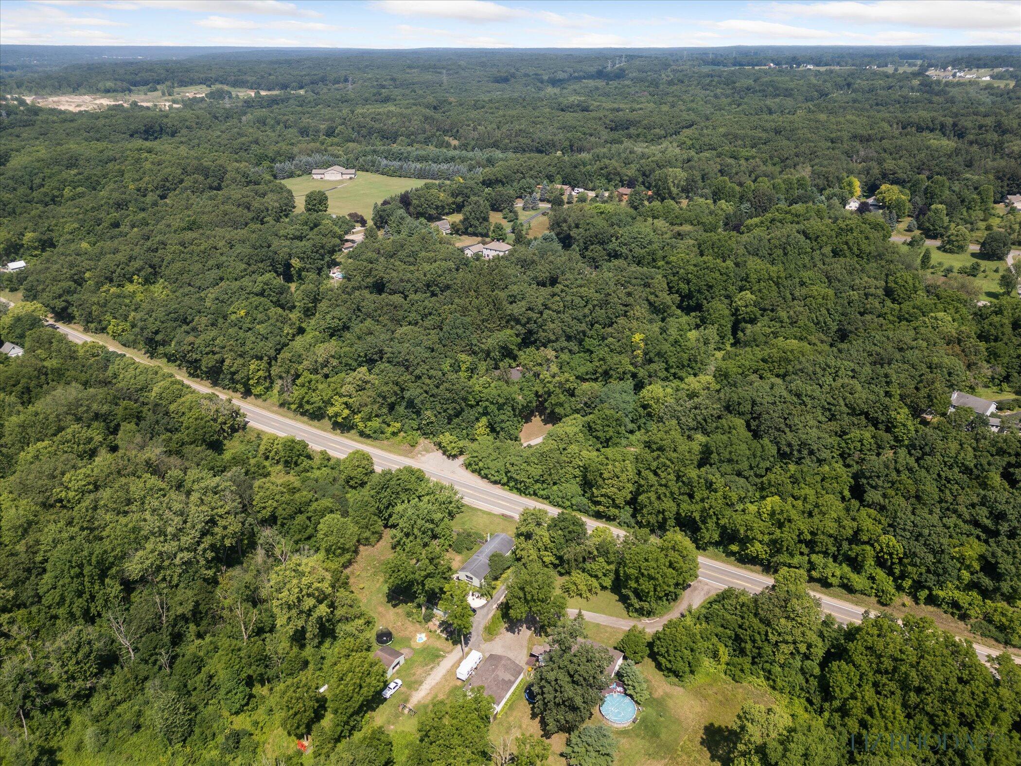 10505 Fulton Street E