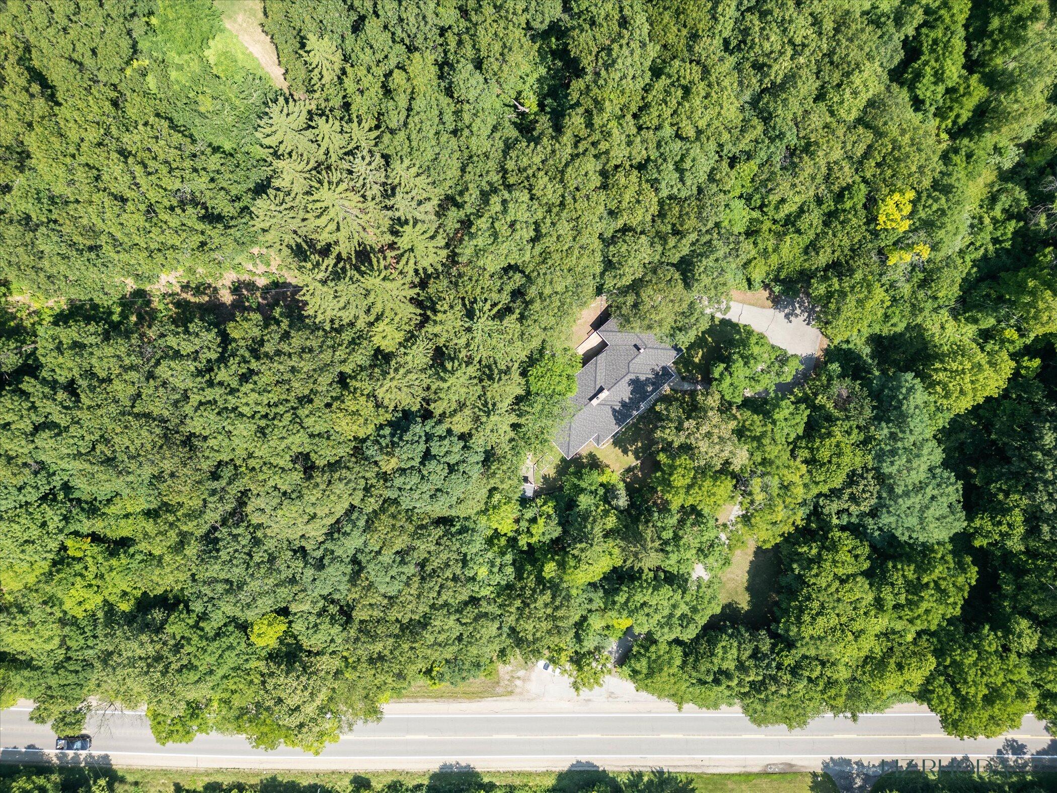 10505 Fulton Street E