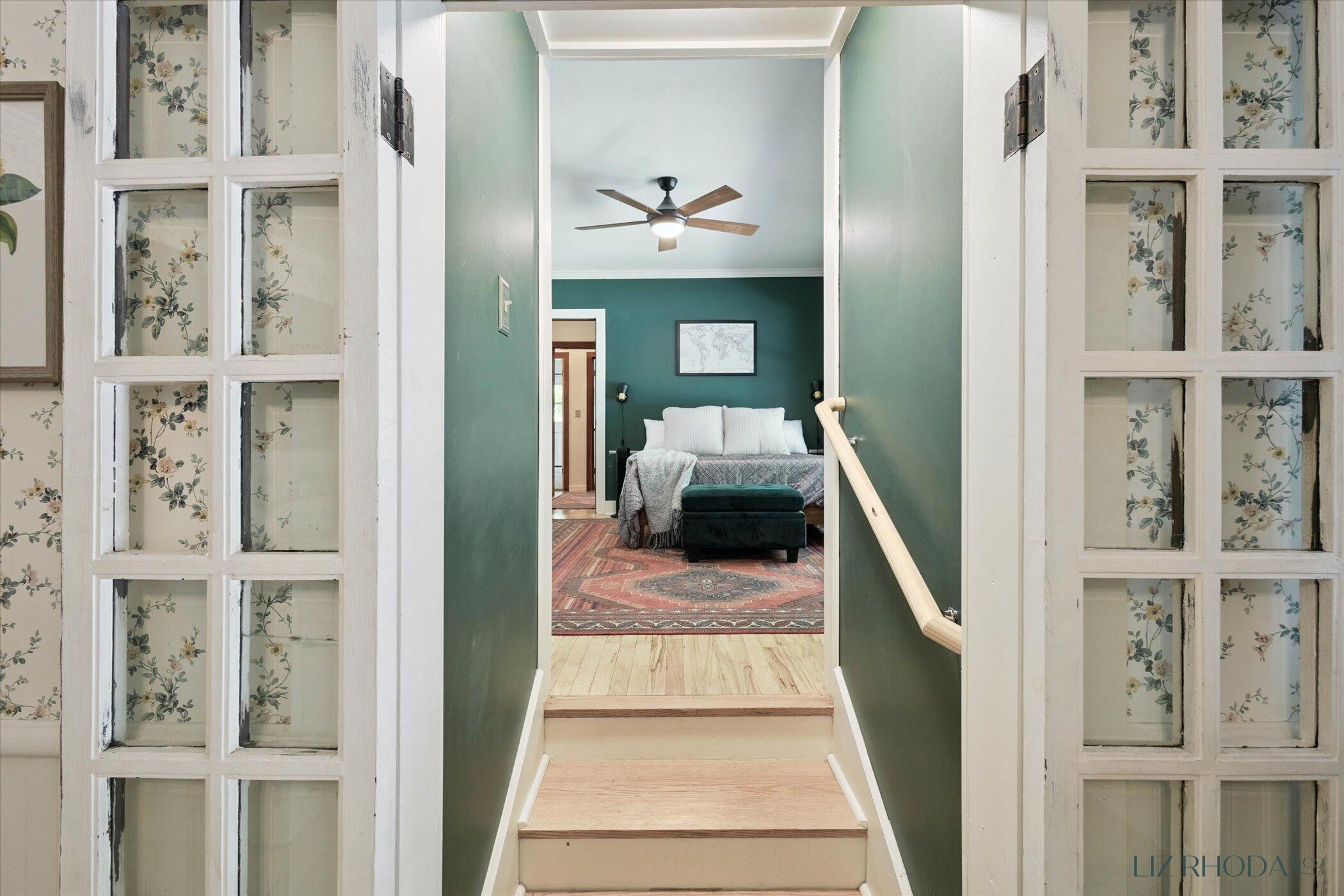 10505 Fulton Street E