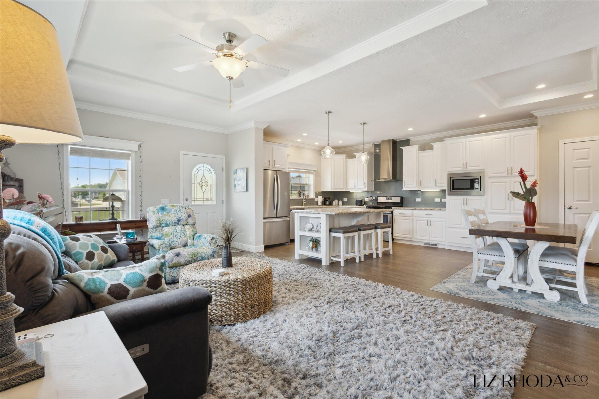 5933 Trillium Hills Drive NE