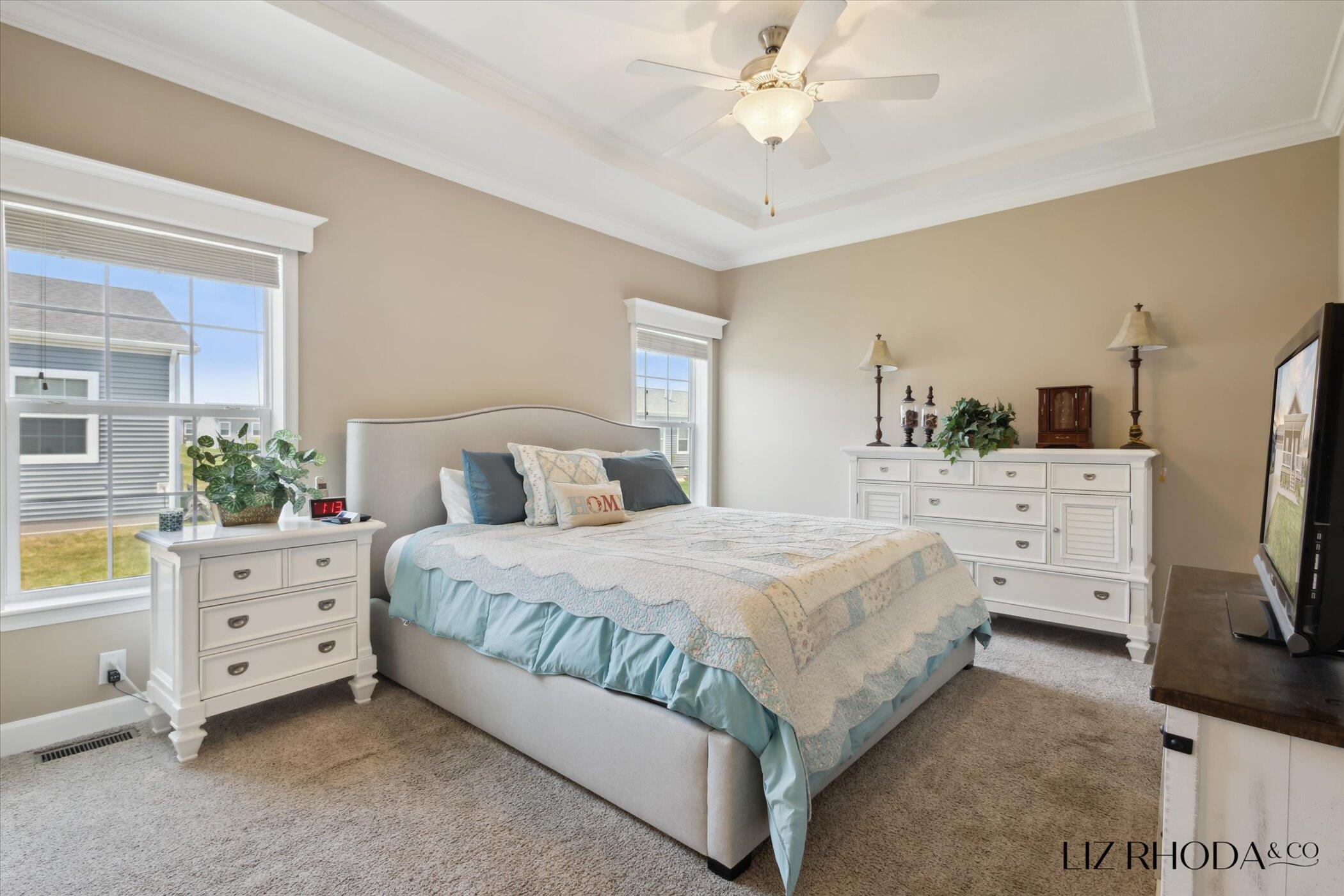 5933 Trillium Hills Drive NE