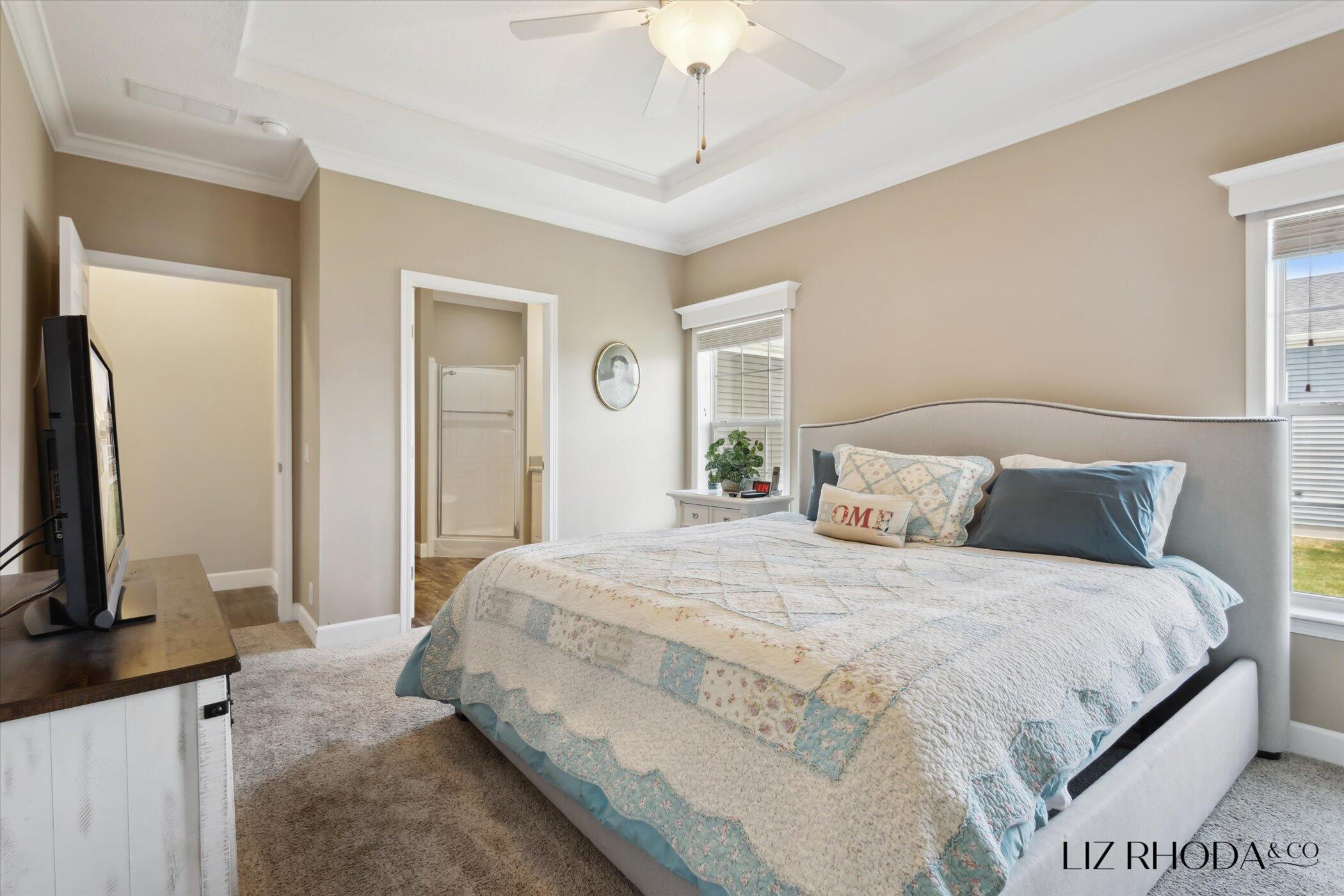 5933 Trillium Hills Drive NE