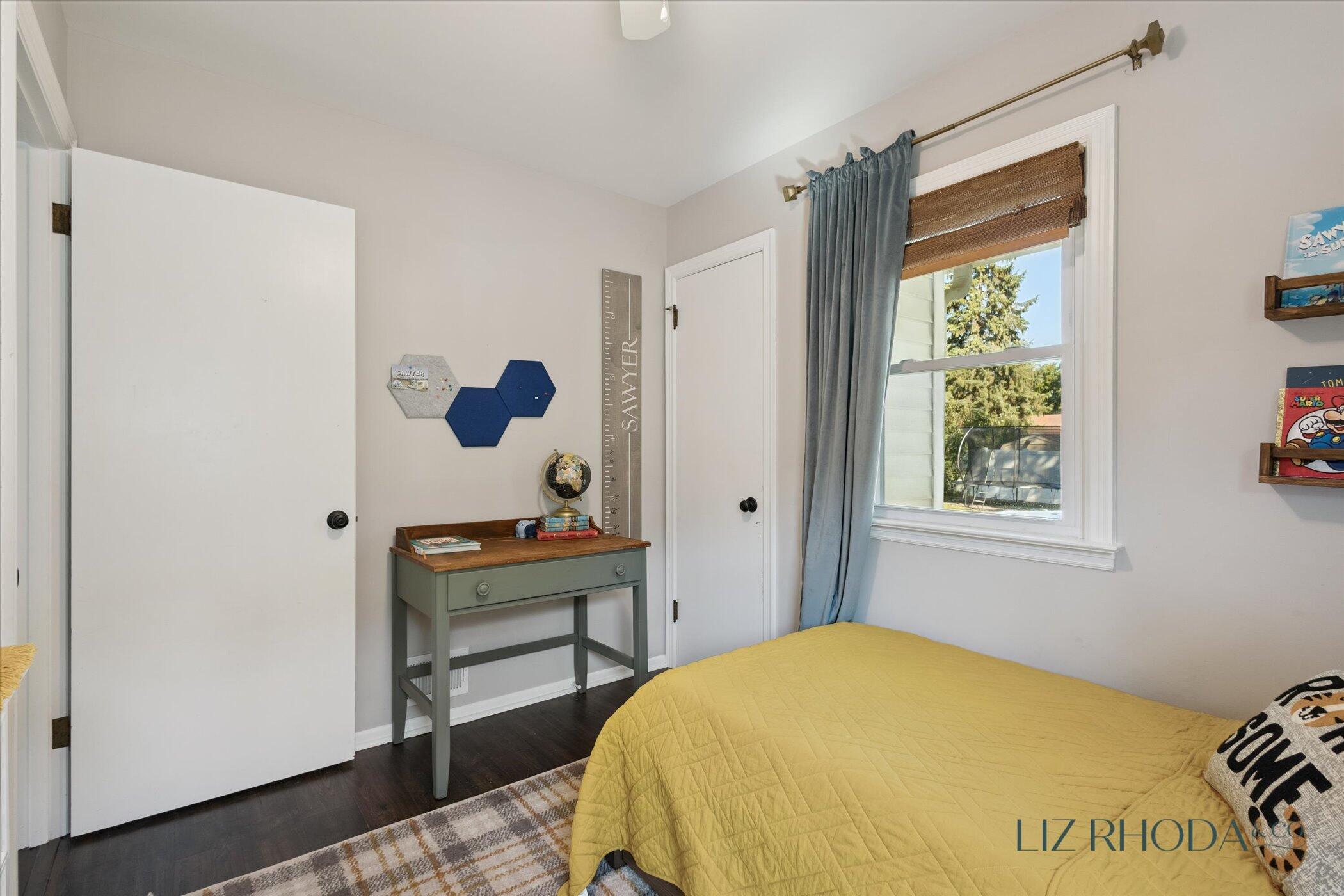 4131 Pineview Street SW