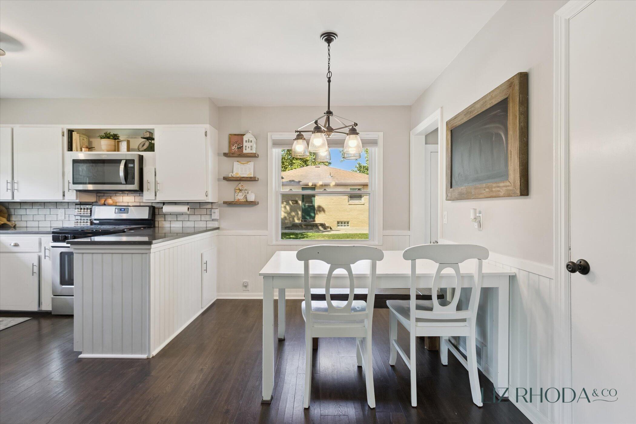 4131 Pineview Street SW