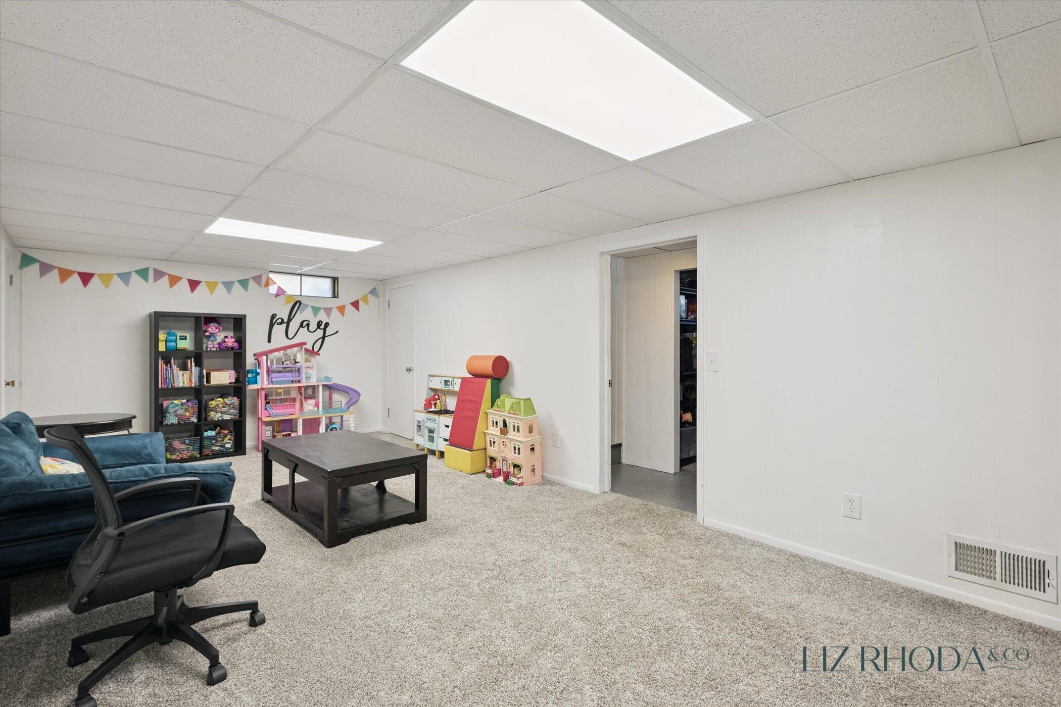 4131 Pineview Street SW