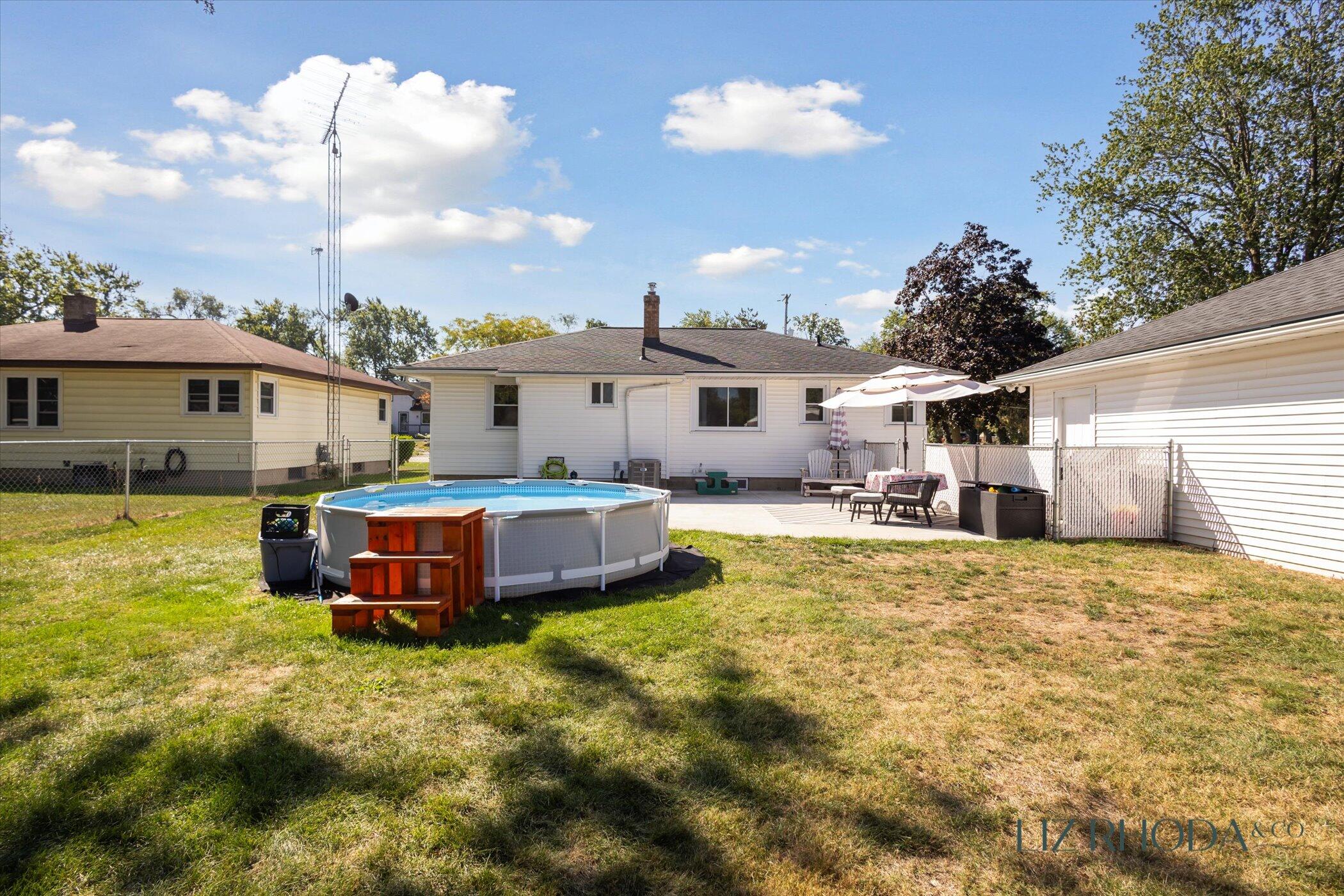 4131 Pineview Street SW