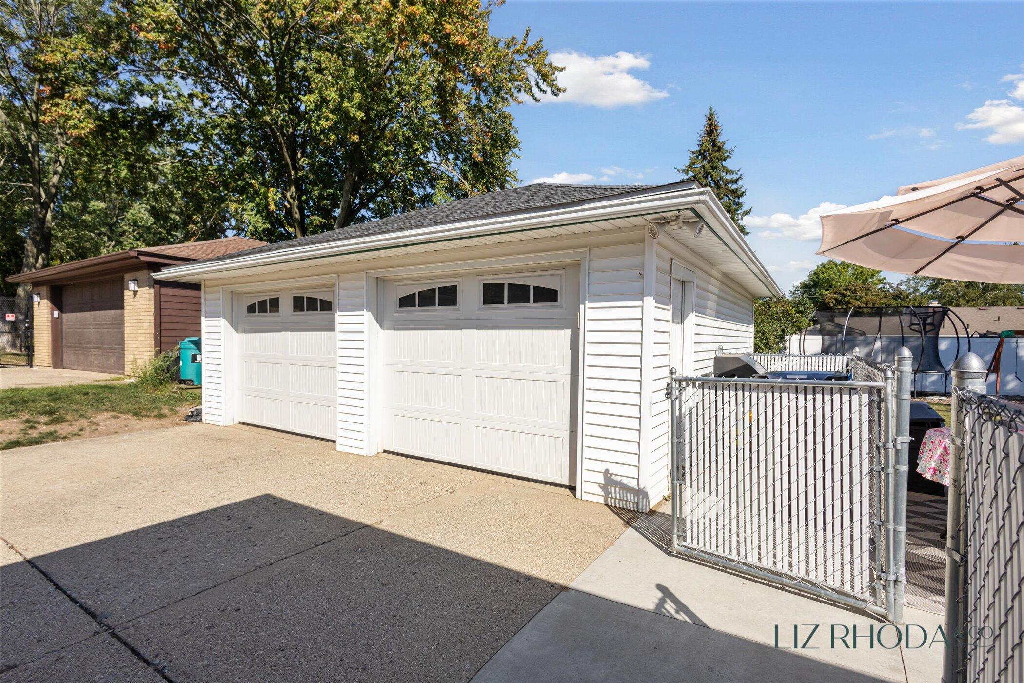 4131 Pineview Street SW