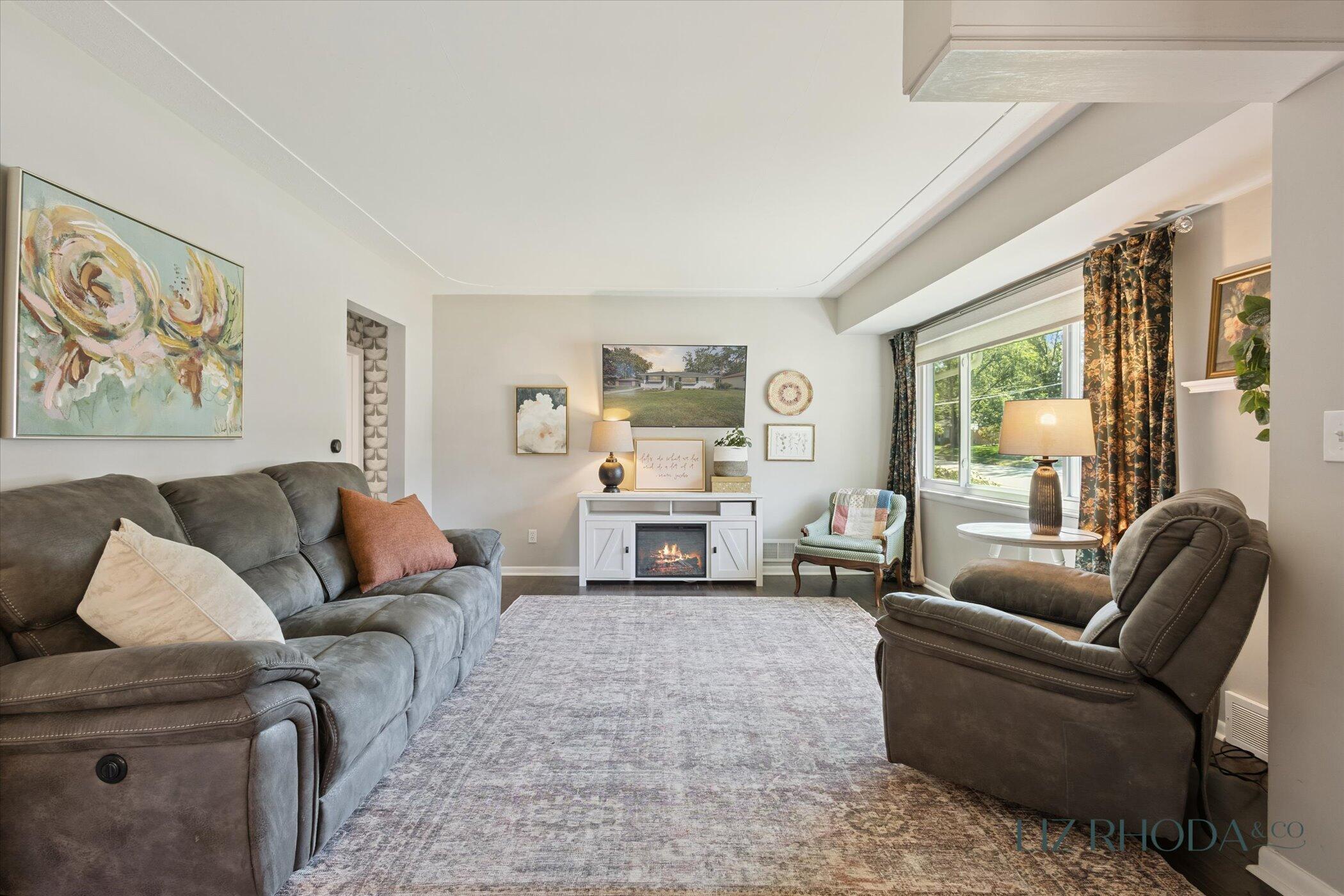 4131 Pineview Street SW