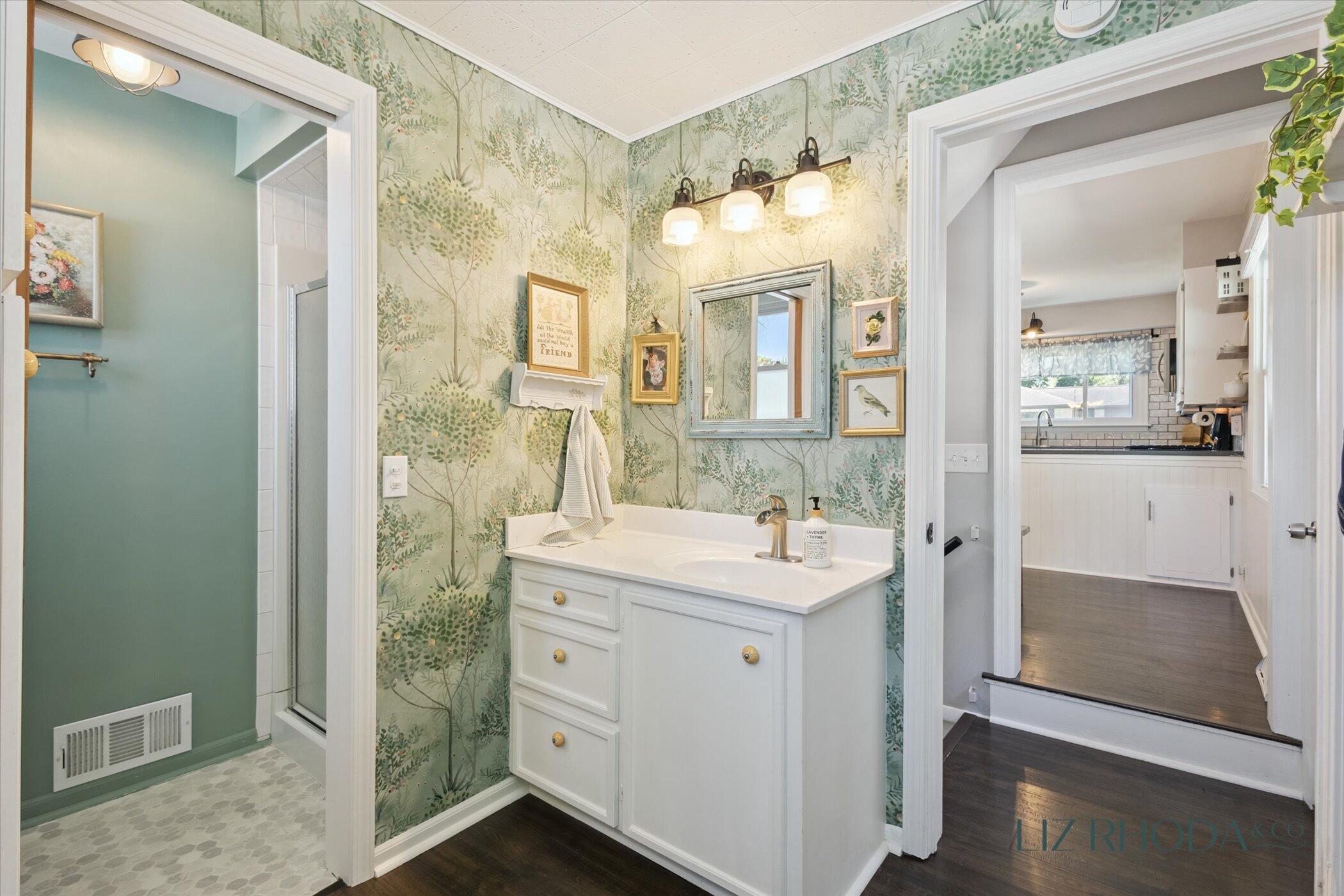 4131 Pineview Street SW