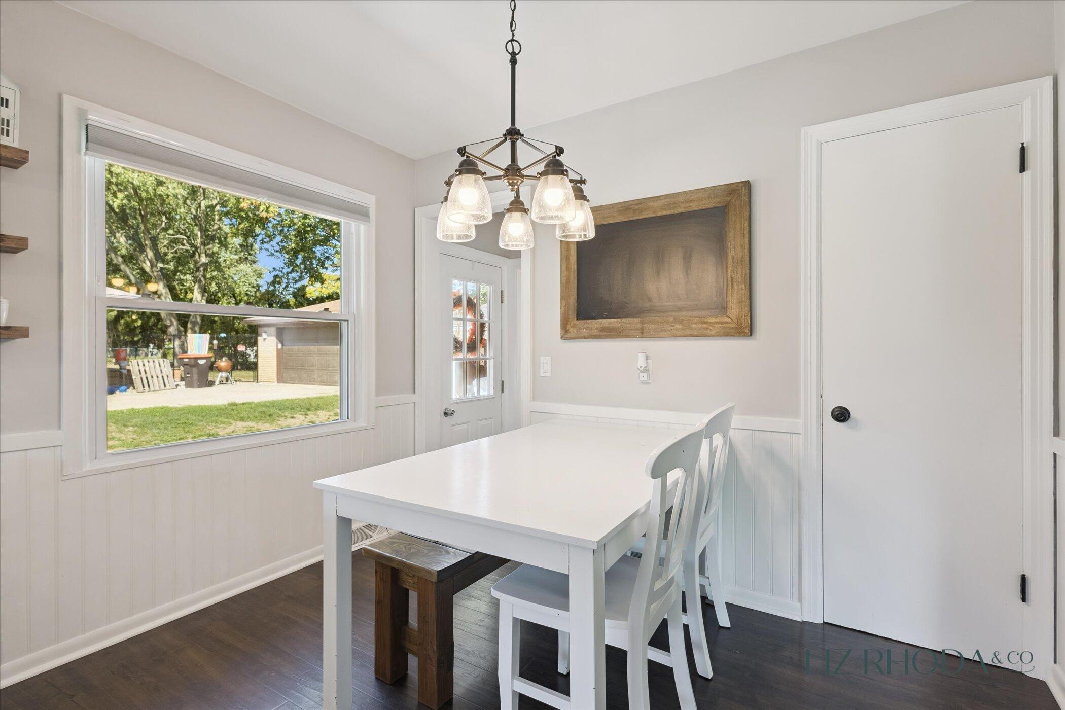 4131 Pineview Street SW