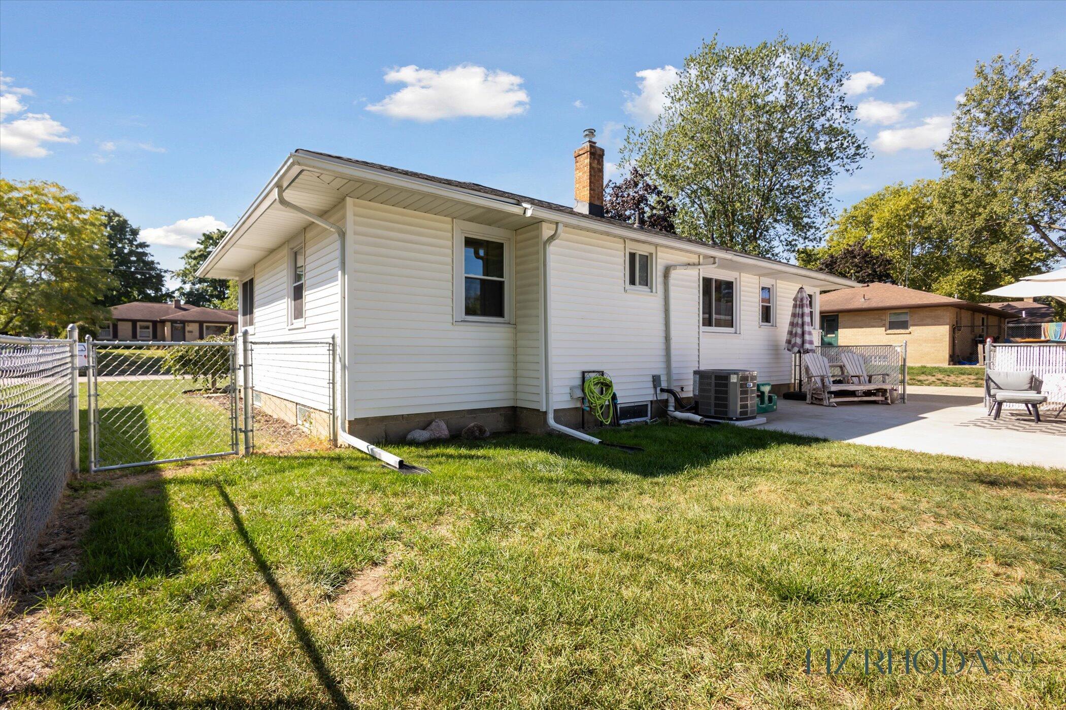 4131 Pineview Street SW