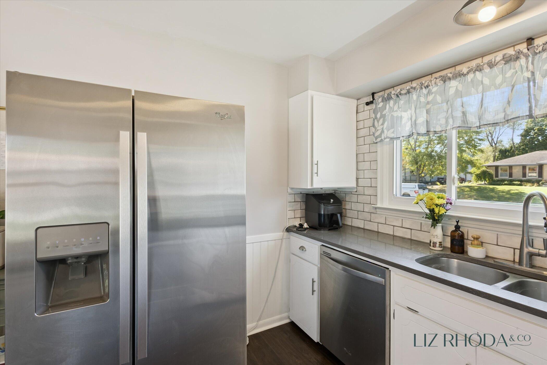 4131 Pineview Street SW