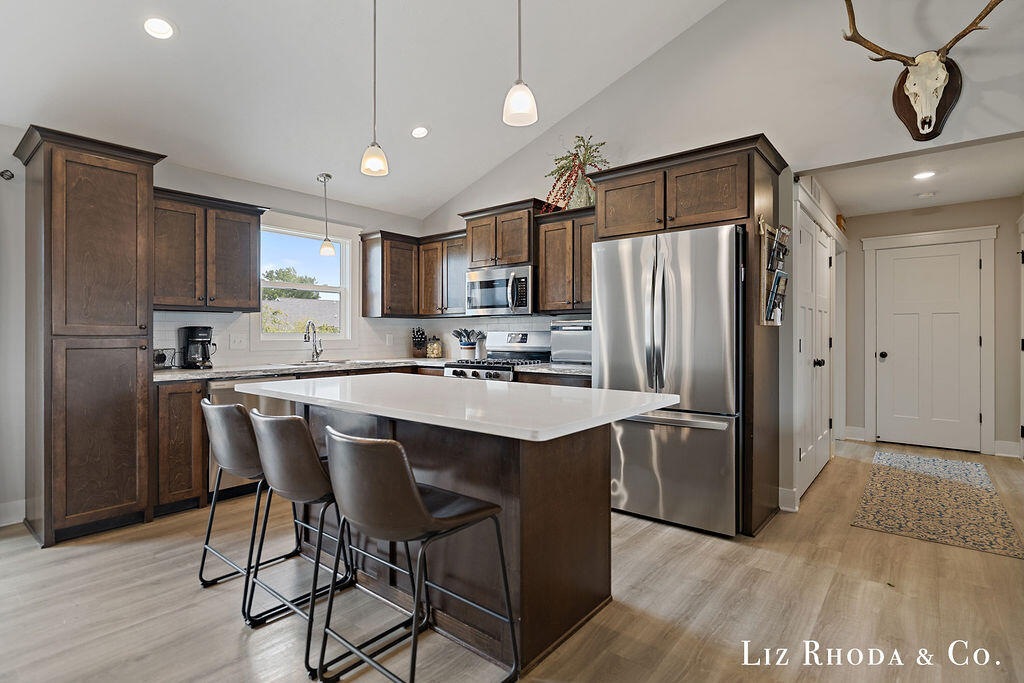 11638 Everett Avenue