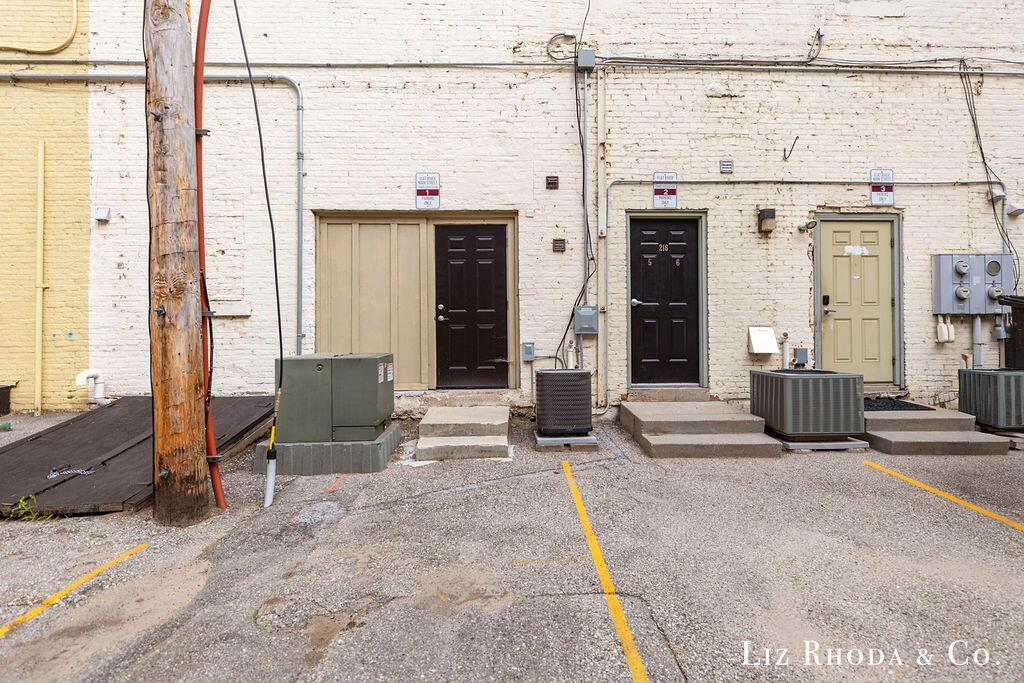 216 W Main Street 6