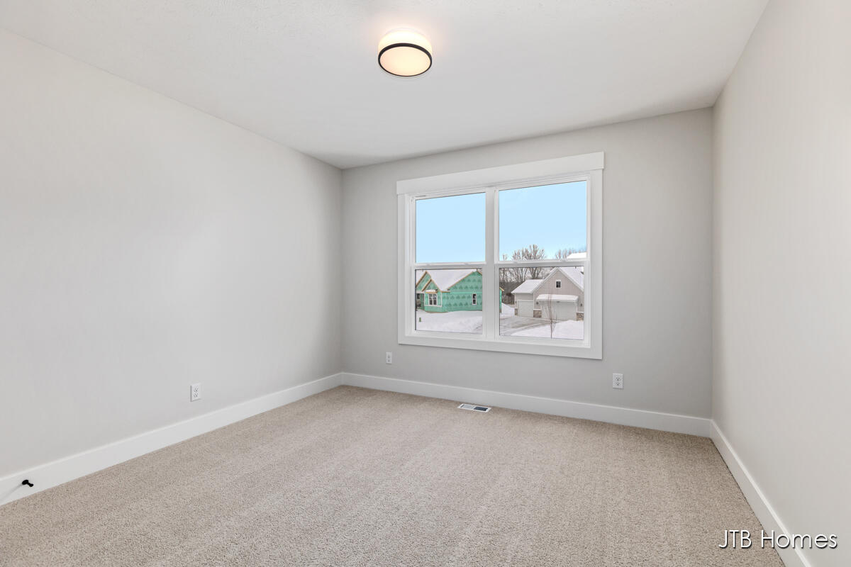 8318 Kettle Hill Court SE