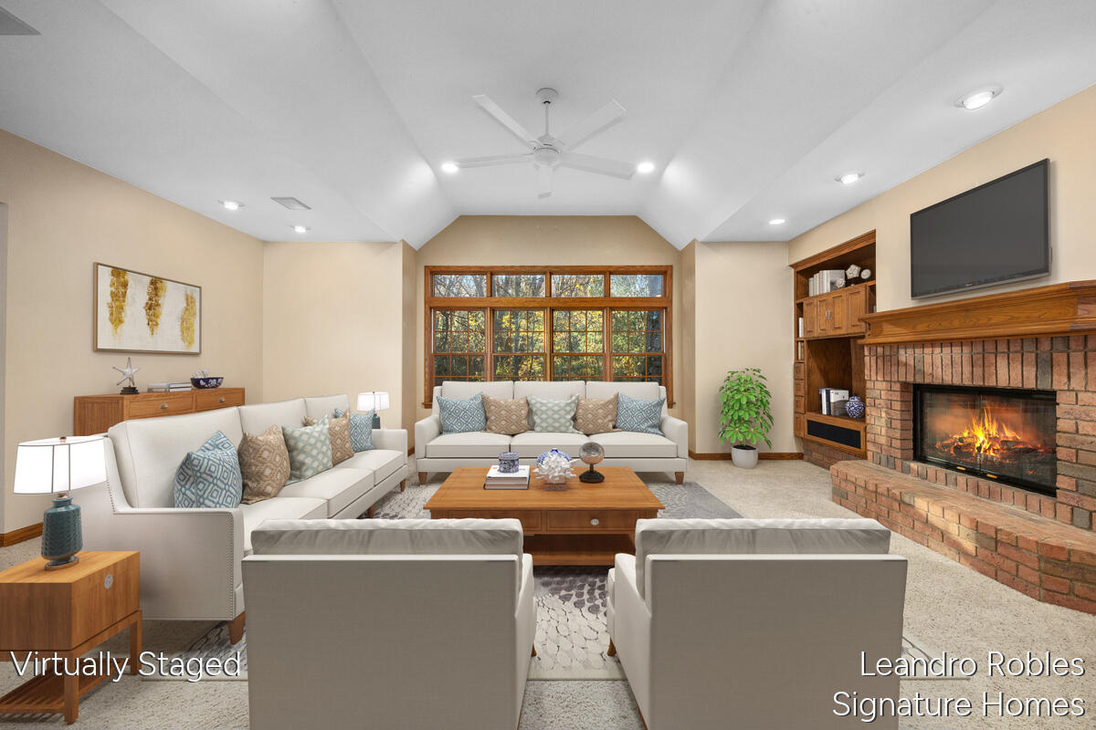 2875 Riverwoods Drive NE