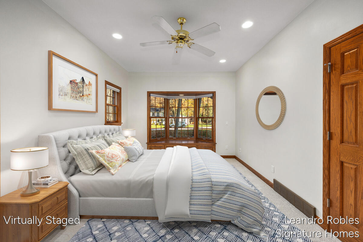 2875 Riverwoods Drive NE