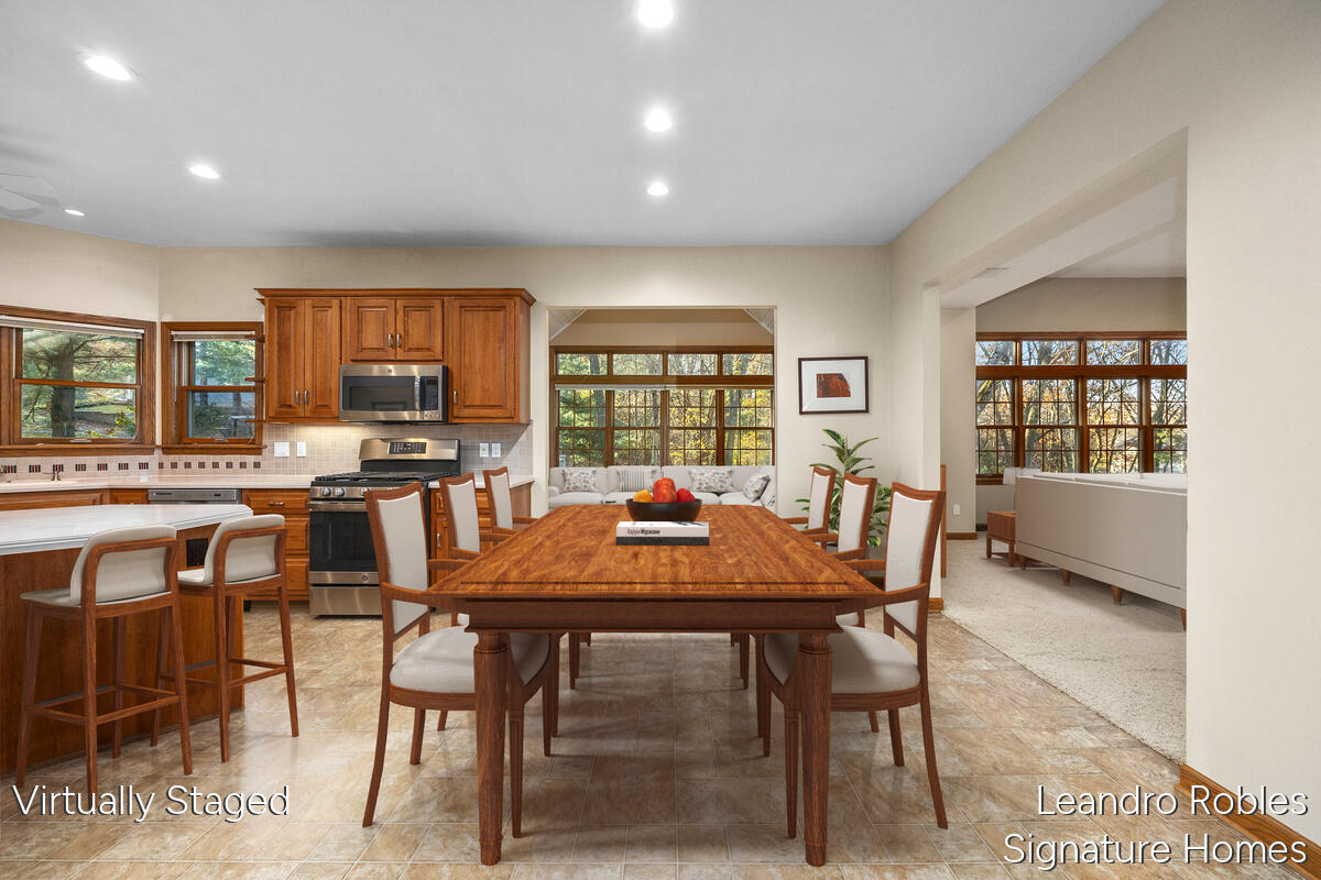 2875 Riverwoods Drive NE