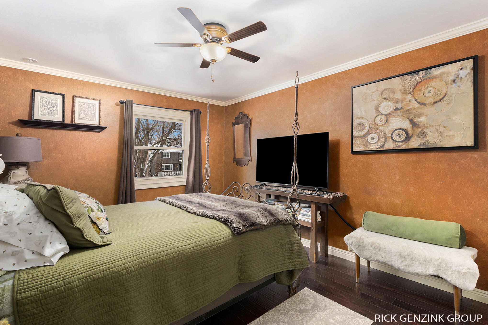 1154 Springwood Drive SE