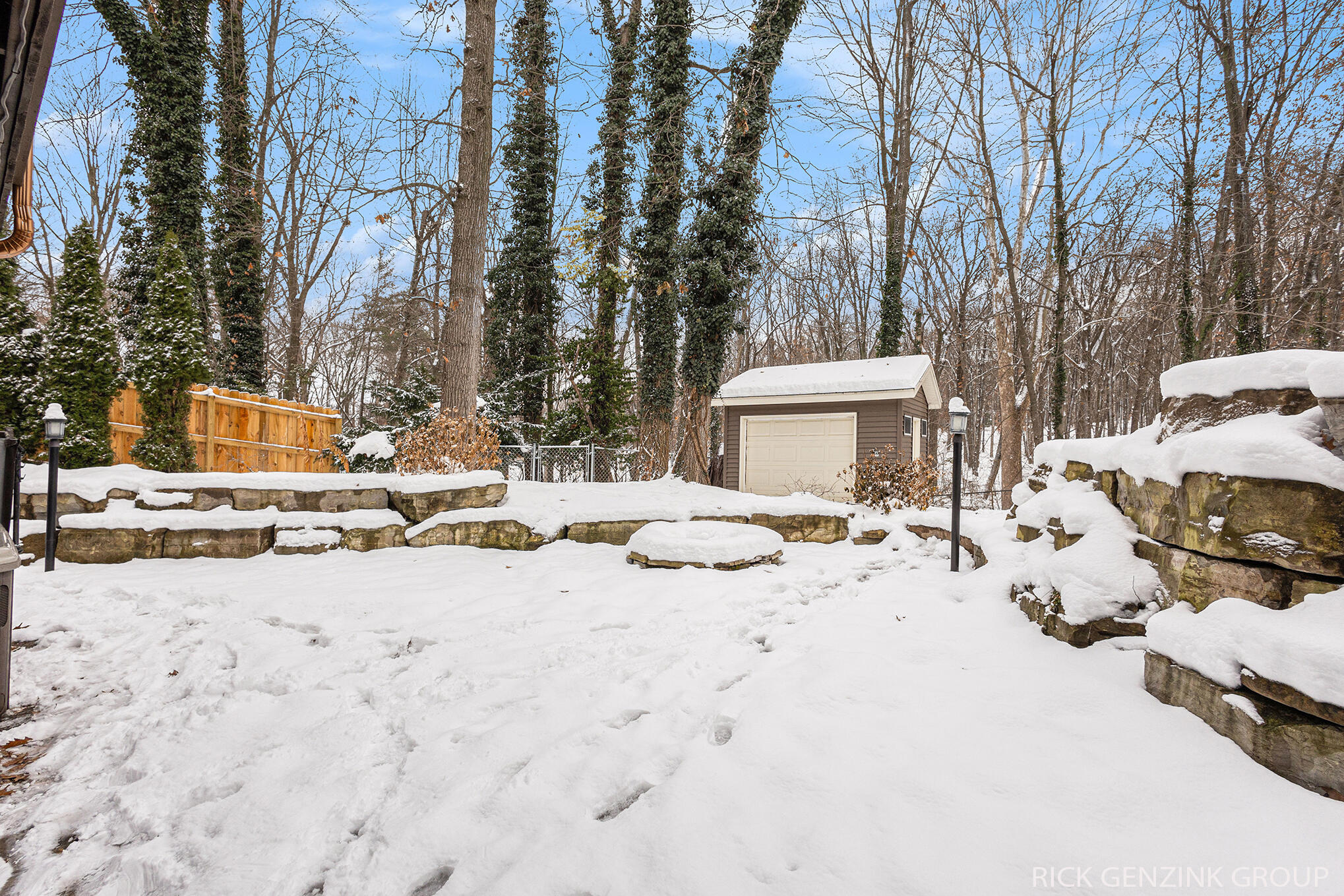 1154 Springwood Drive SE