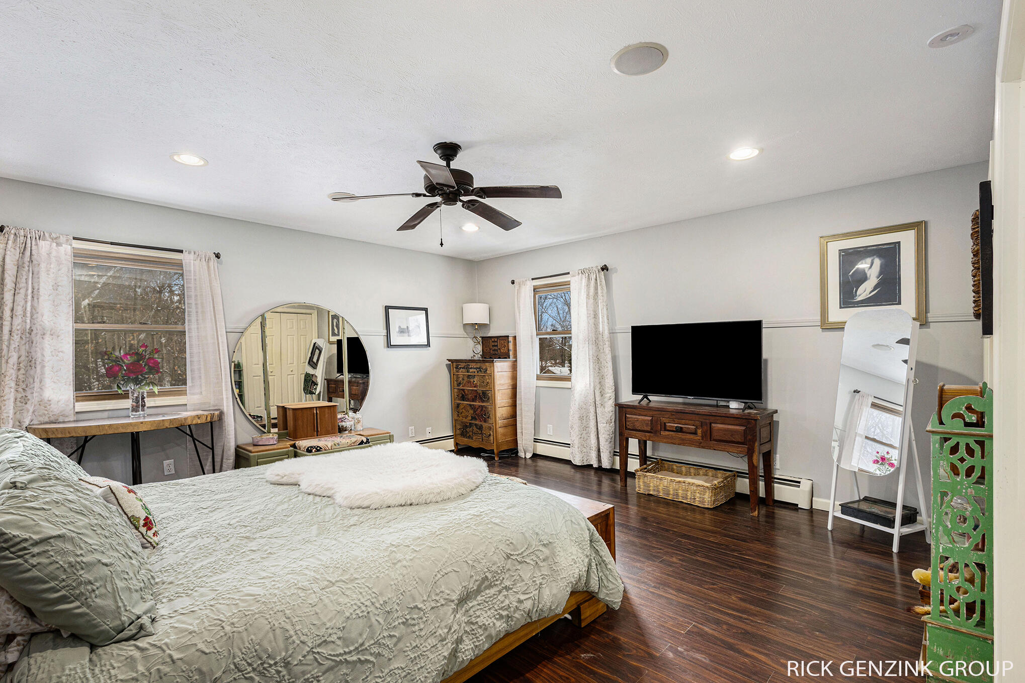 1154 Springwood Drive SE