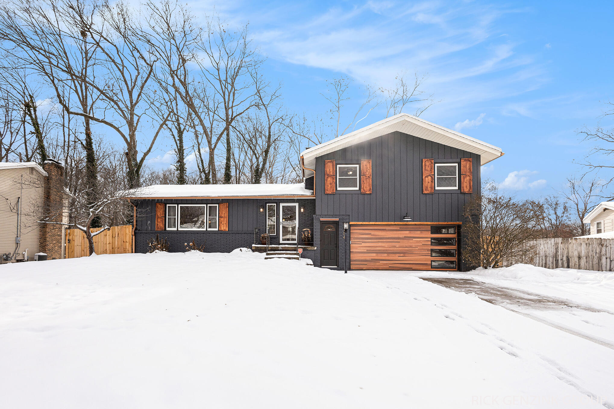 1154 Springwood Drive SE