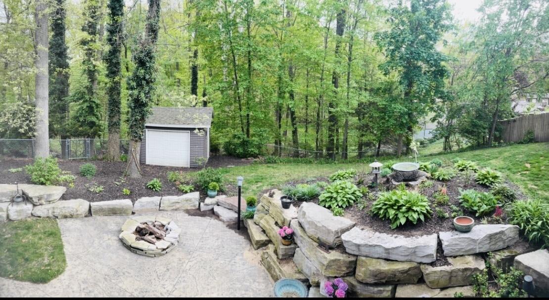 1154 Springwood Drive SE