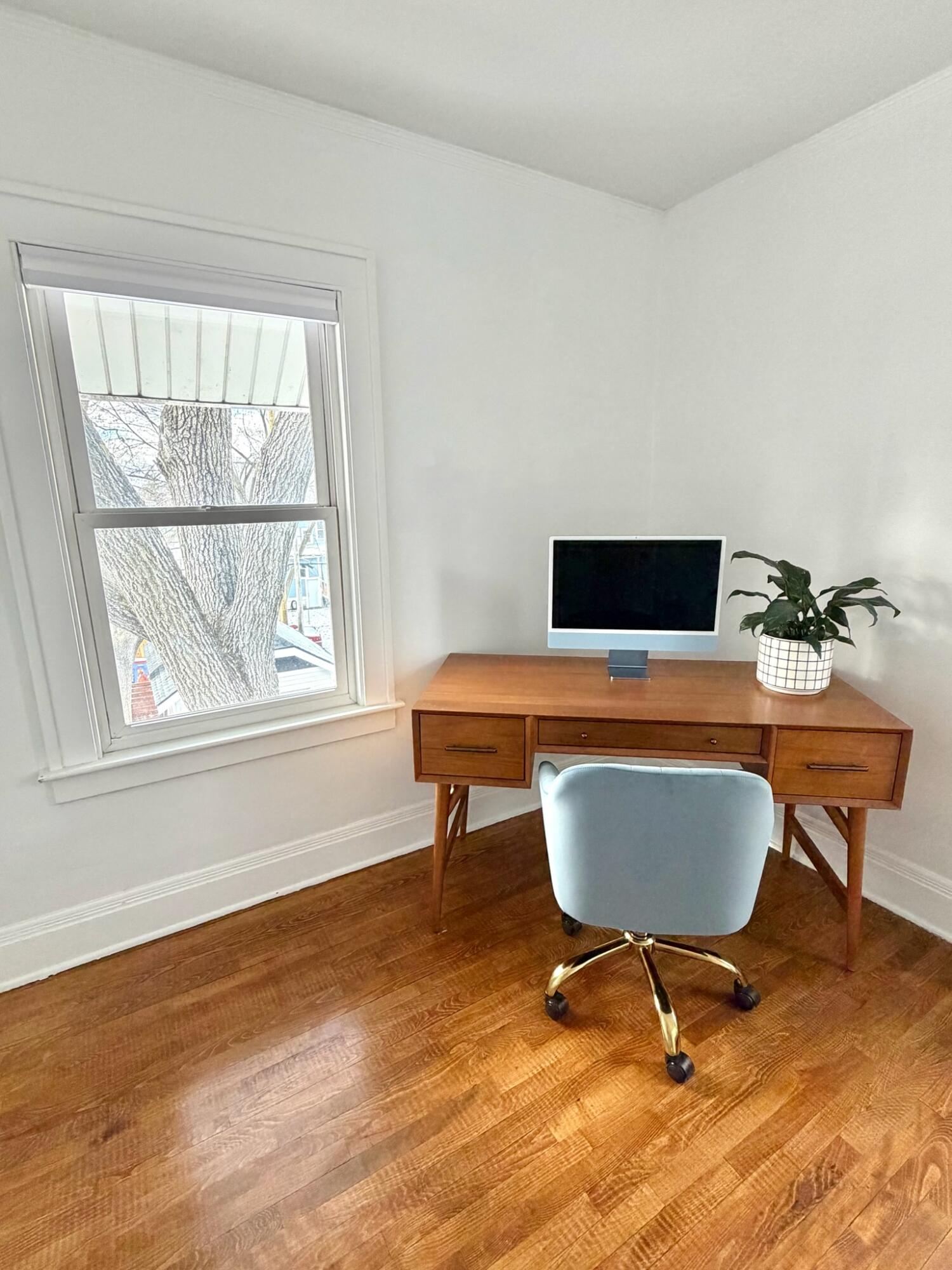 905 Calvin Avenue SE