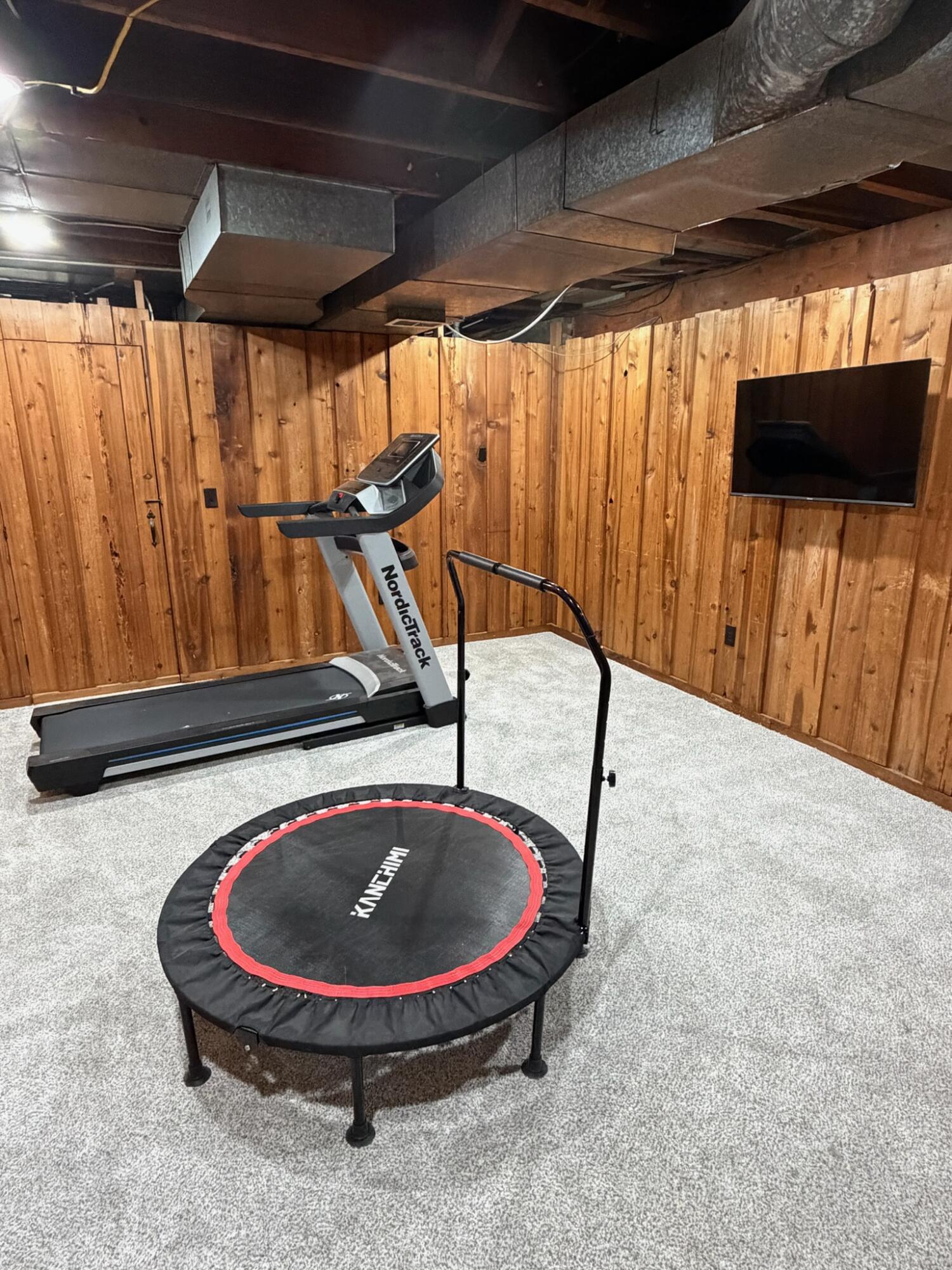 905 Calvin Avenue SE