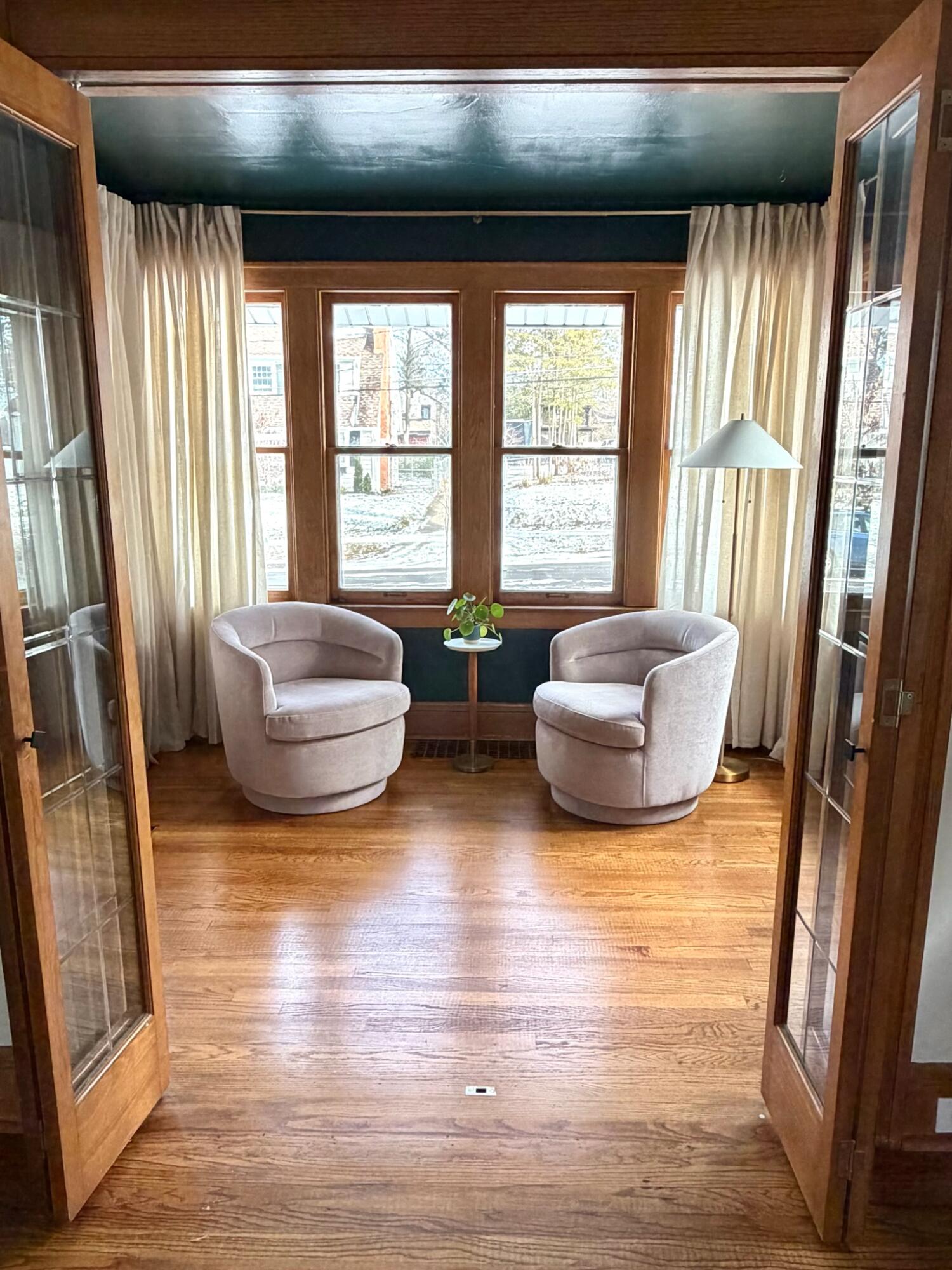 905 Calvin Avenue SE