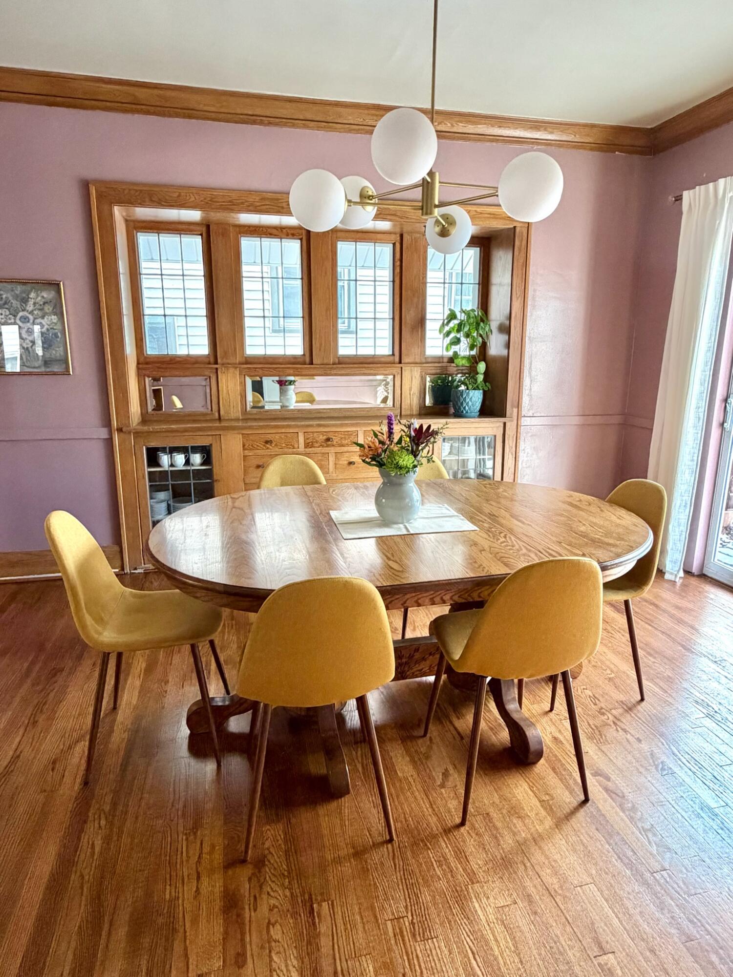 905 Calvin Avenue SE