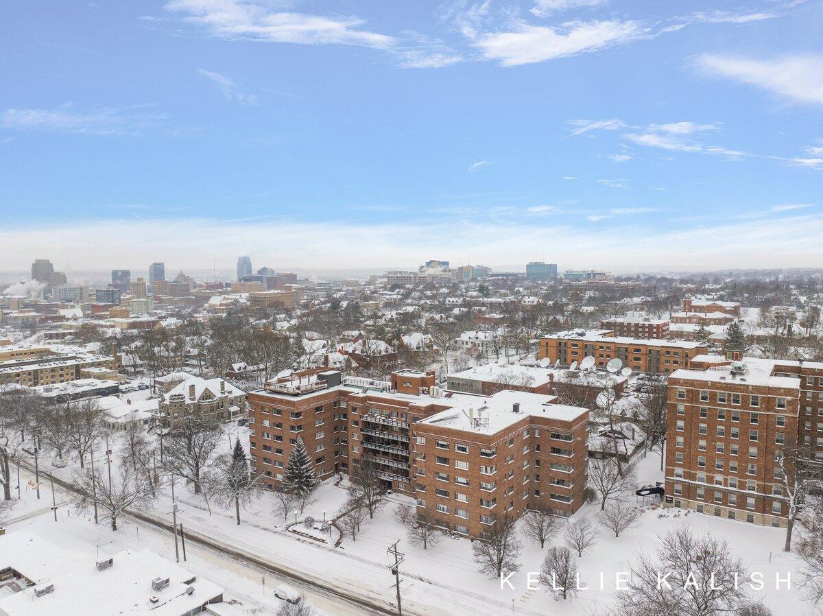 505 Cherry Street SE 217