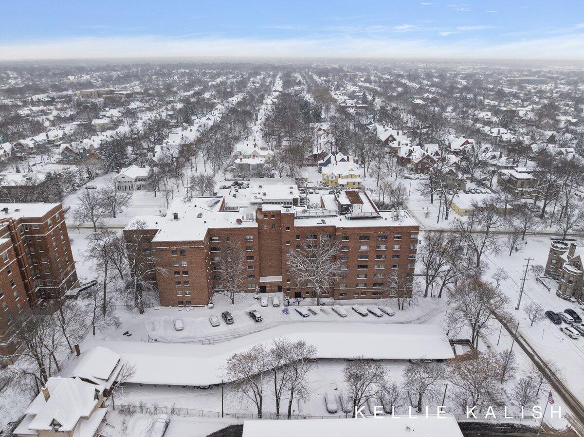 505 Cherry Street SE 217